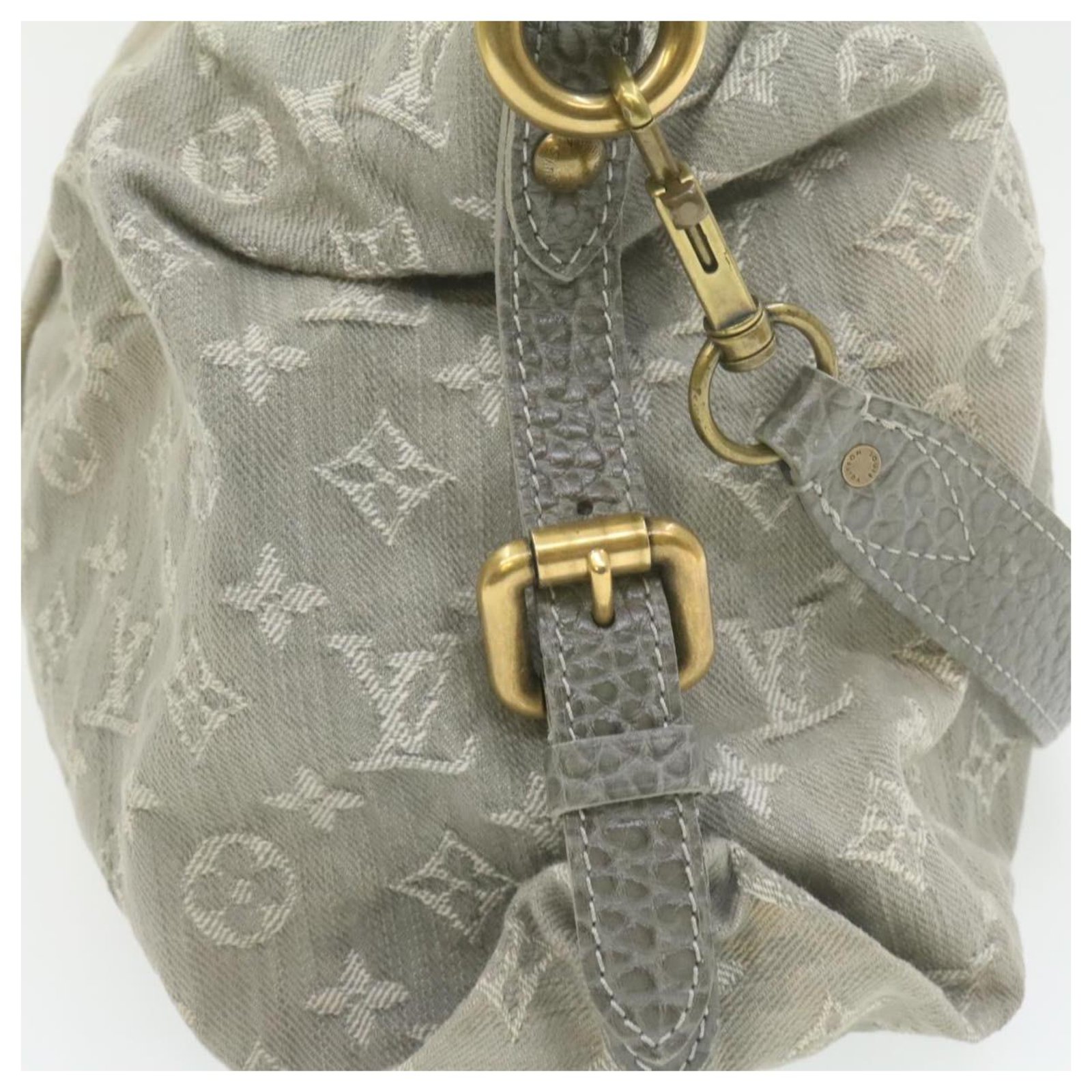 LOUIS VUITTON Monogram Denim Neo Cabby MM Hand Bag Gray M95837 auth 21128  Grey Cloth ref.288097 - Joli Closet