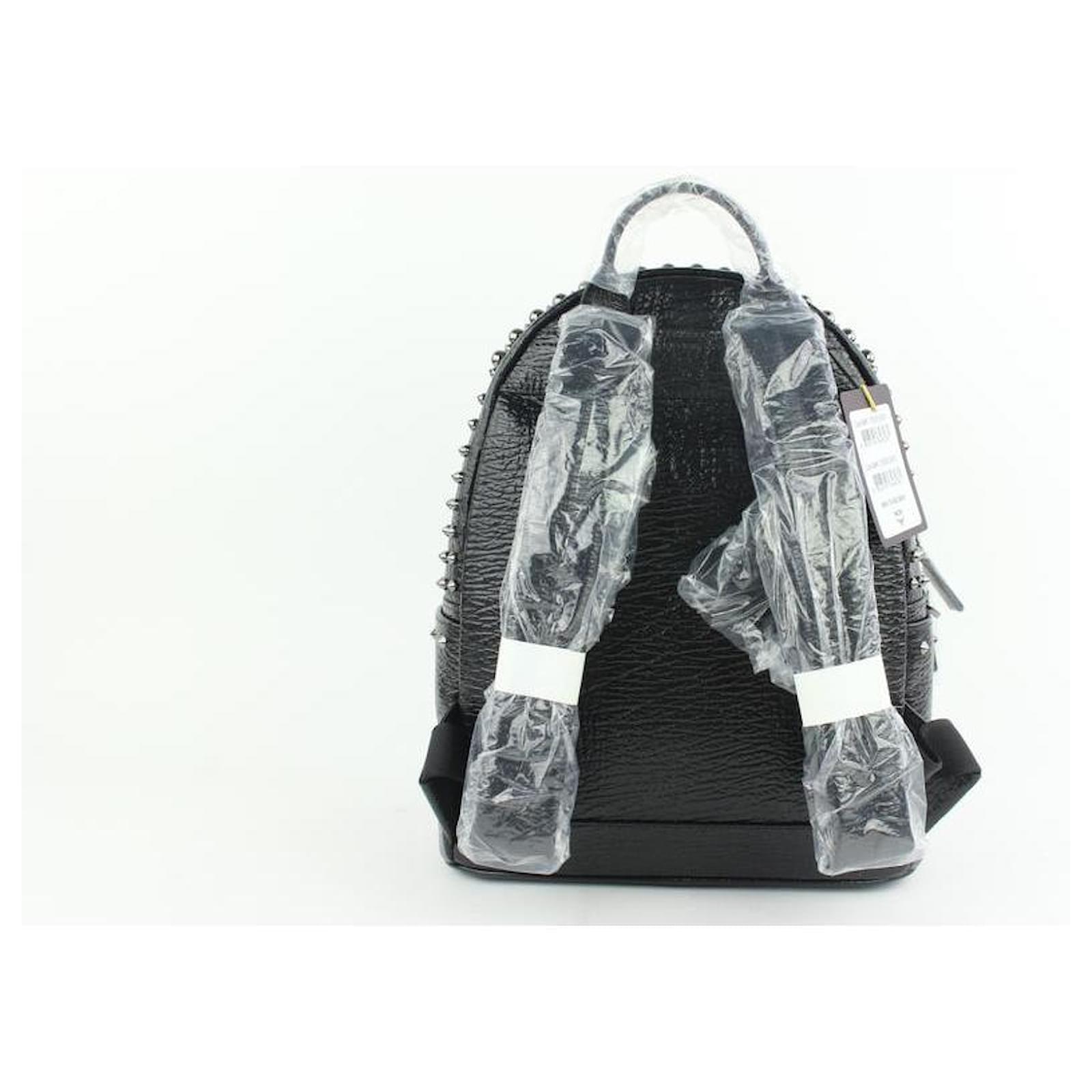 mcm stark pearl stud leather backpack