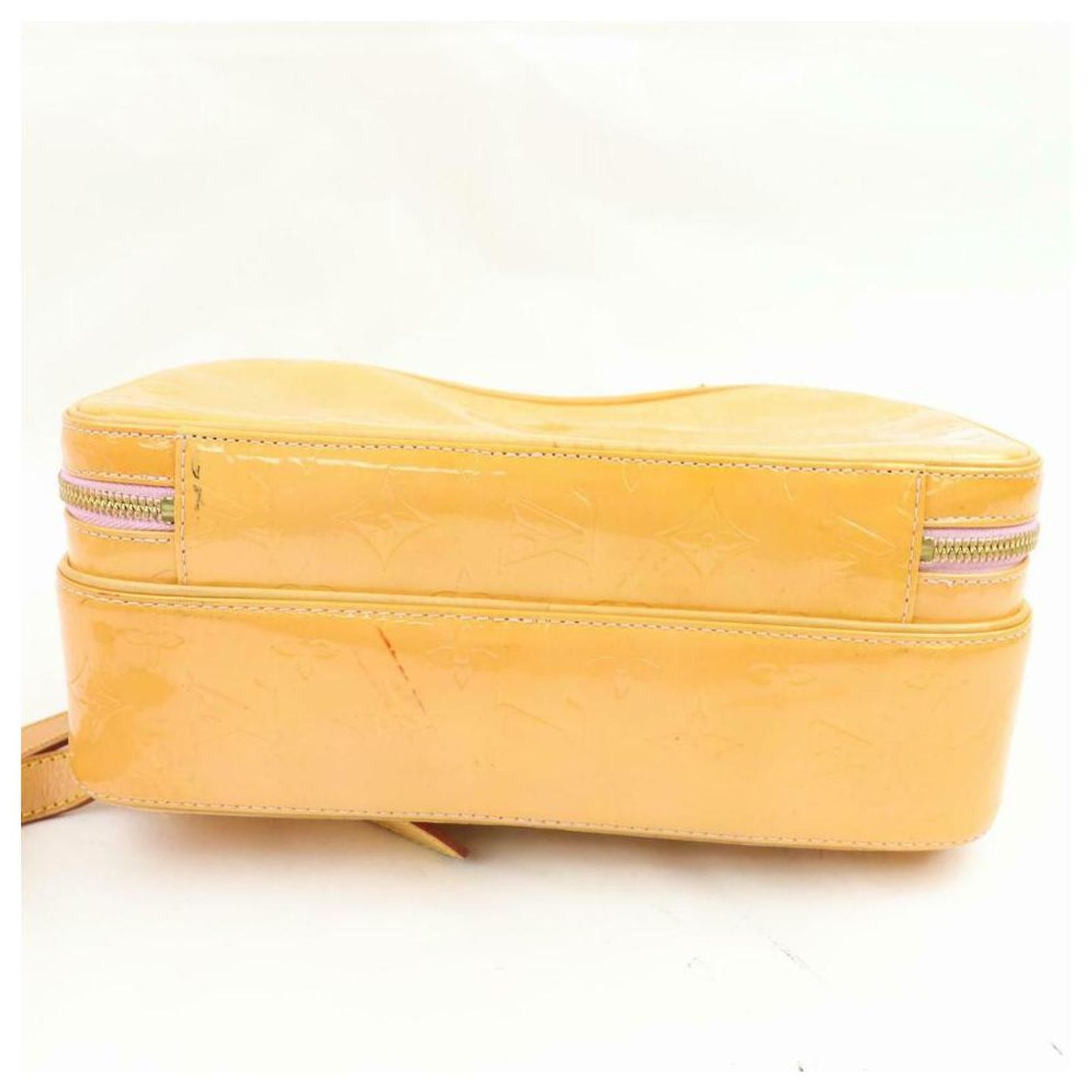 Louis Vuitton Murray Salmon Mini Yellow Monogram Vernis  display picture 1