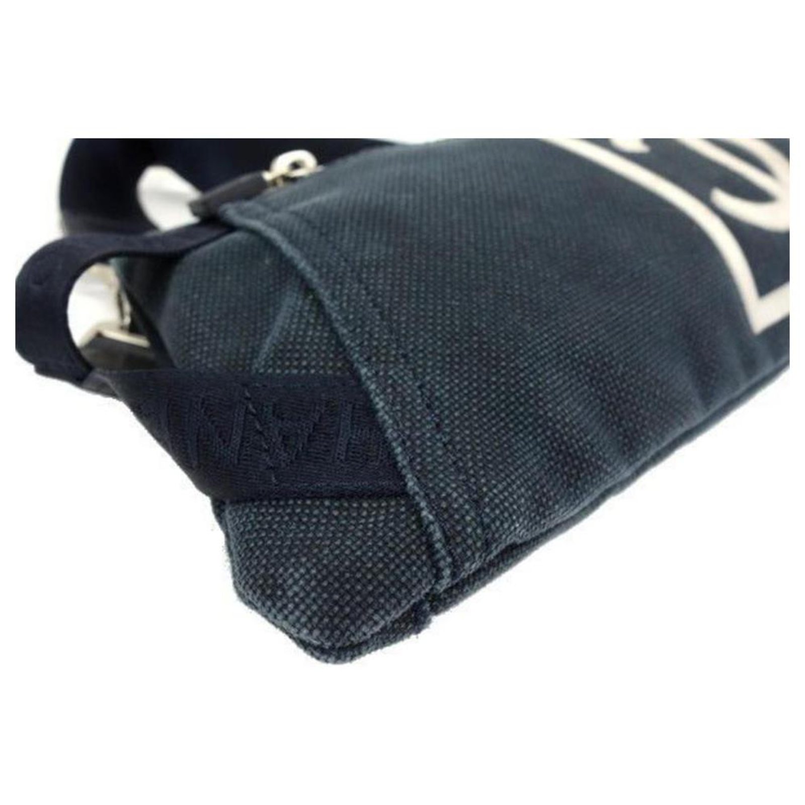 Chanel Navy Jumbo CC Logo Banana Belt Bag Waist Pouch Fanny Pack Blue  ref.290146 - Joli Closet