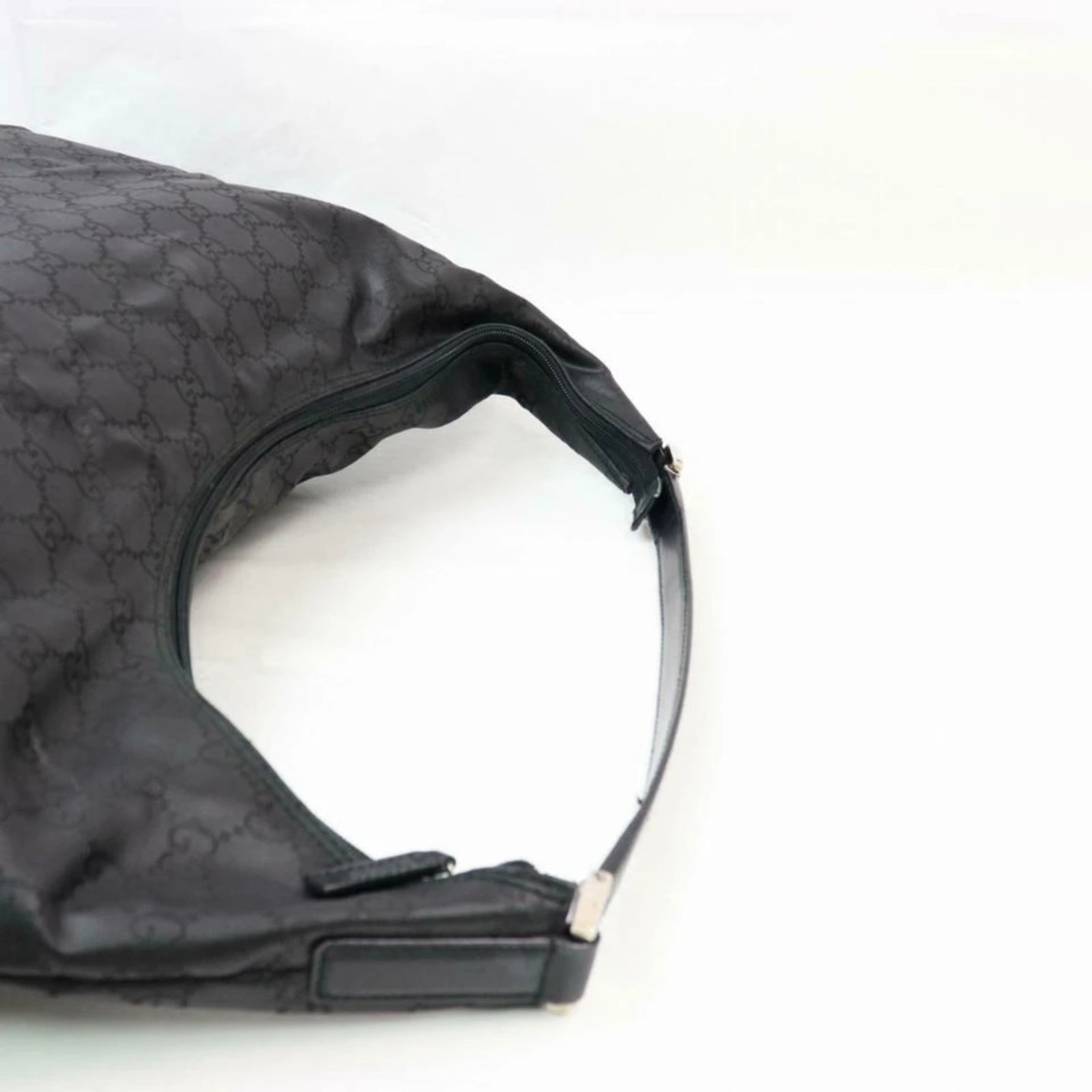 Gucci Huge Extra Large Monogram Signature Jumbo Hobo Black Nylon Shoulder  Bag ref.290208 - Joli Closet