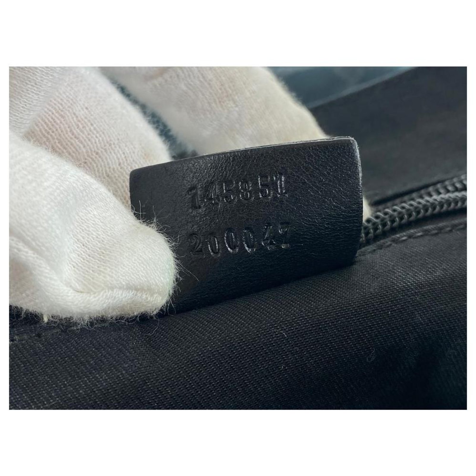 Gucci fanny pack outlet serial number