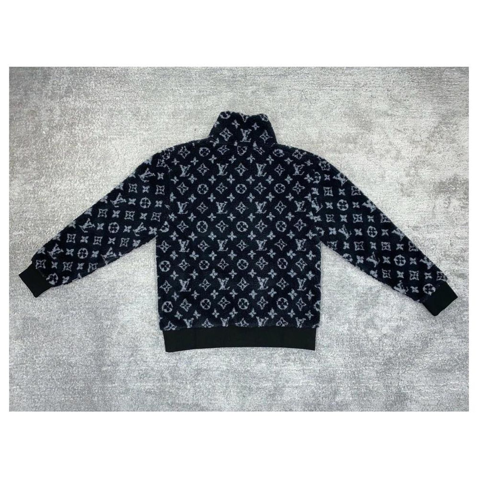 Louis Vuitton Blue Nuit Mens XL Jacquard Monogram Fleece Zip Teddy Jacket  Polyester ref.293575 - Joli Closet