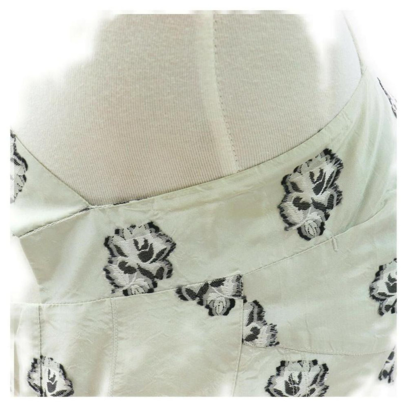 Louis Vuitton Women's Floral Roses Flower Camisole Blouse Tank Shirt  ref.294447 - Joli Closet