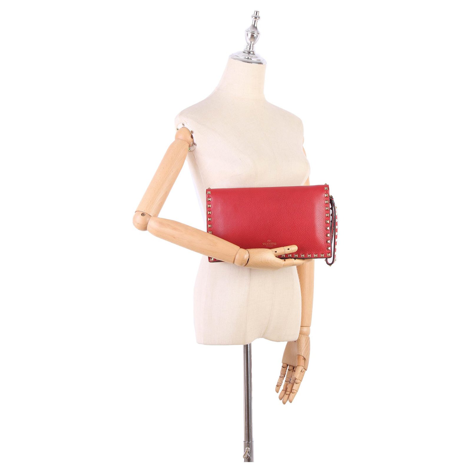 Valentino Garavani Rockstud clutch Red Leather ref.256460 - Joli