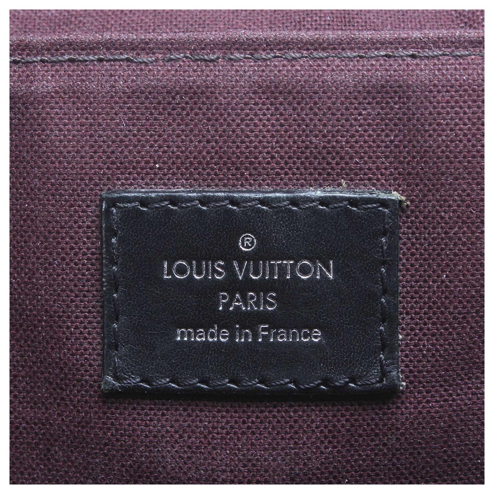 Louis Vuitton Brown Monogram Macassar District MM Black Cloth ref.297107 -  Joli Closet