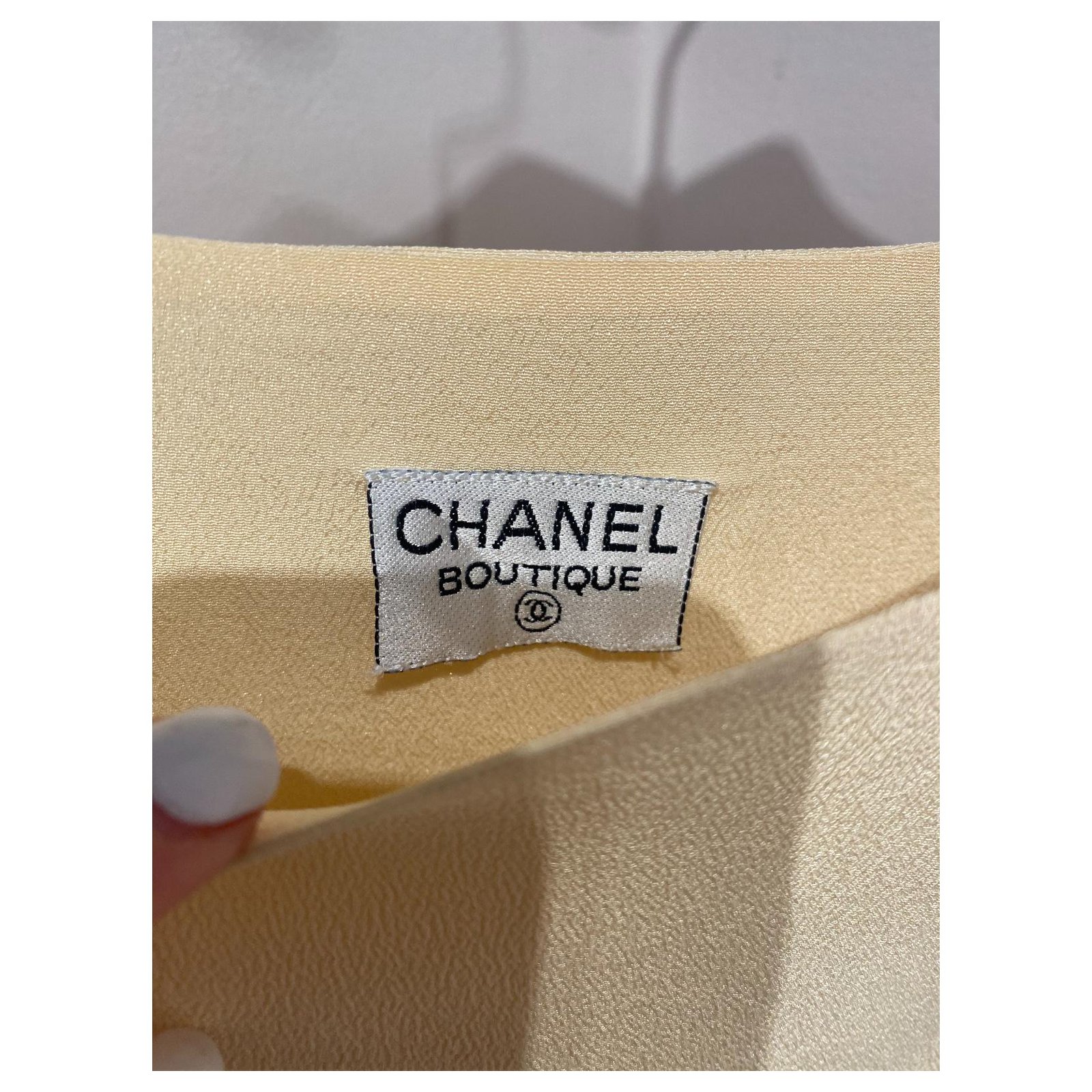 Chanel Tops Beige Silk ref.297279 - Joli Closet