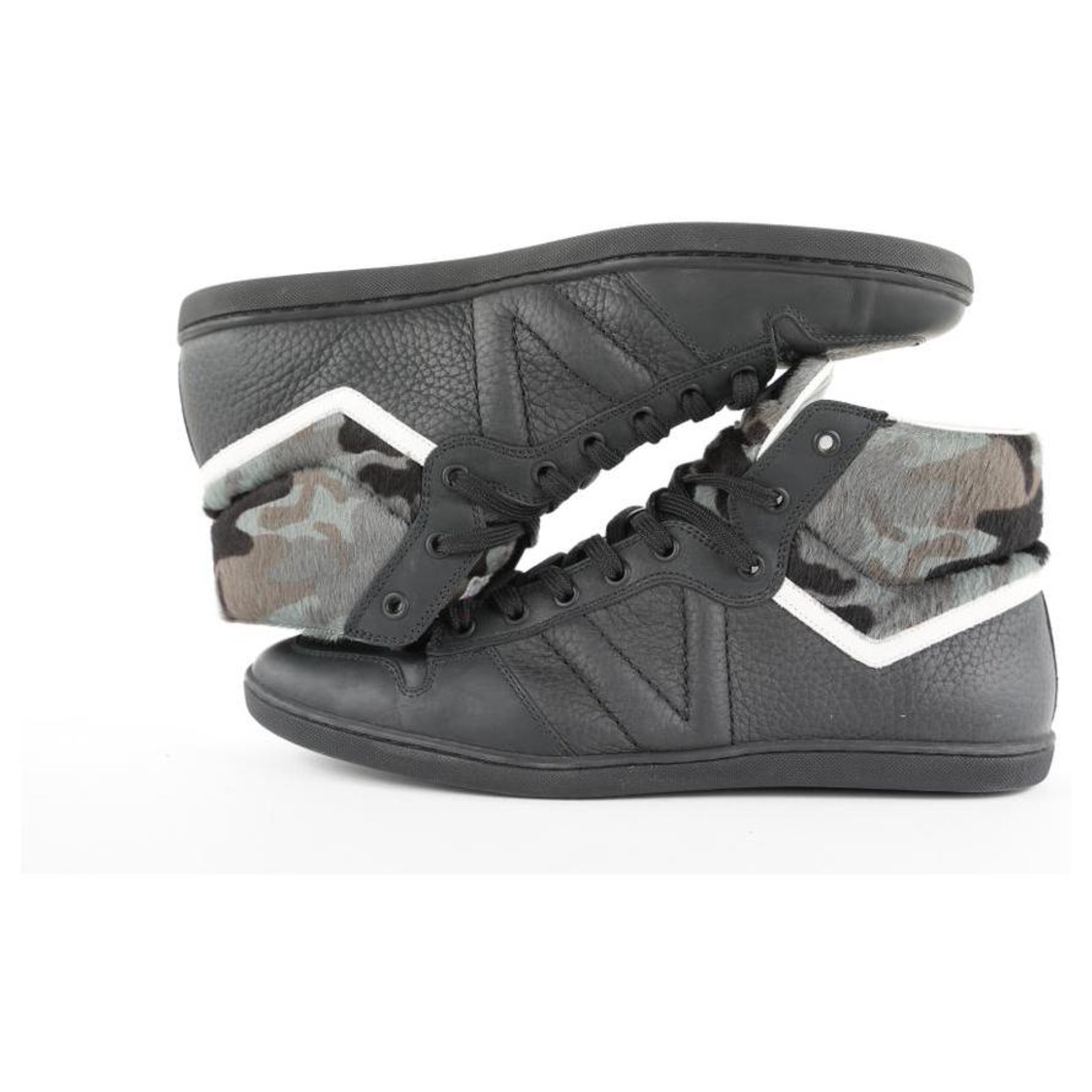 Louis Vuitton LV6 men's 6 Camo x Black Leather Spitfire High Top Sneaker  ref.298052 - Joli Closet
