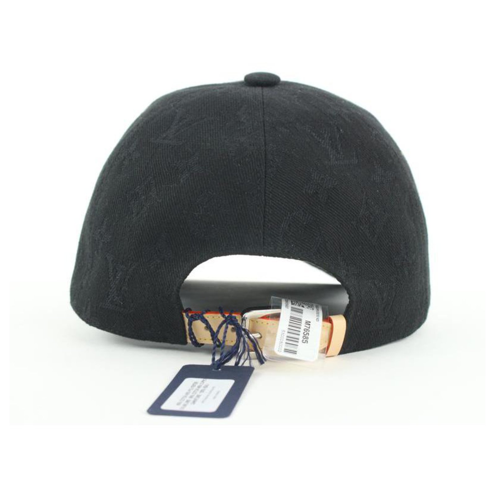 Louis Vuitton Size 60 Black Monogram Essential Cap Baseball Hat Leather  ref.298421 - Joli Closet