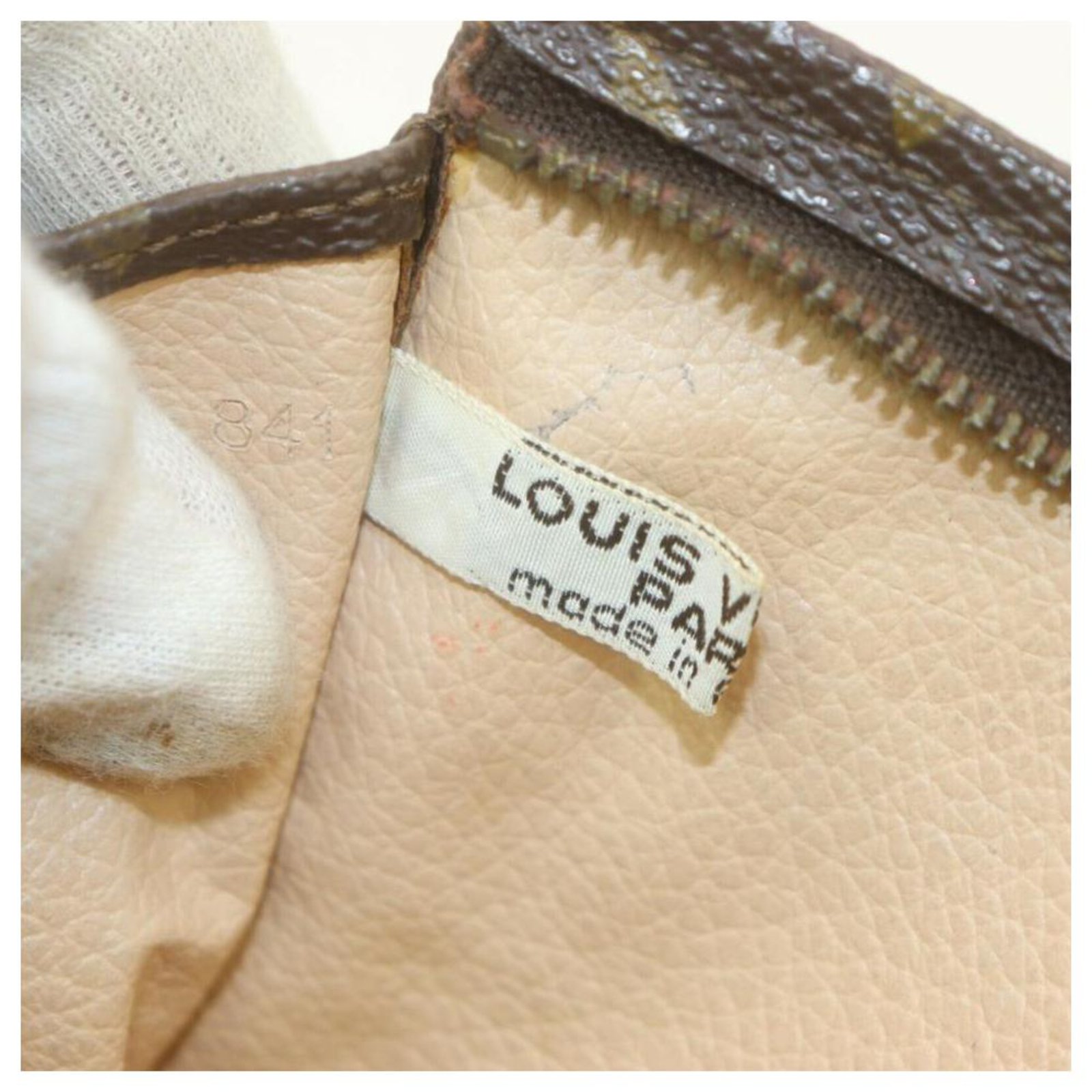 Louis Vuitton Monogram Toiletry Pouch 26 Poche Toilette Cosmetic Zip Case  861503