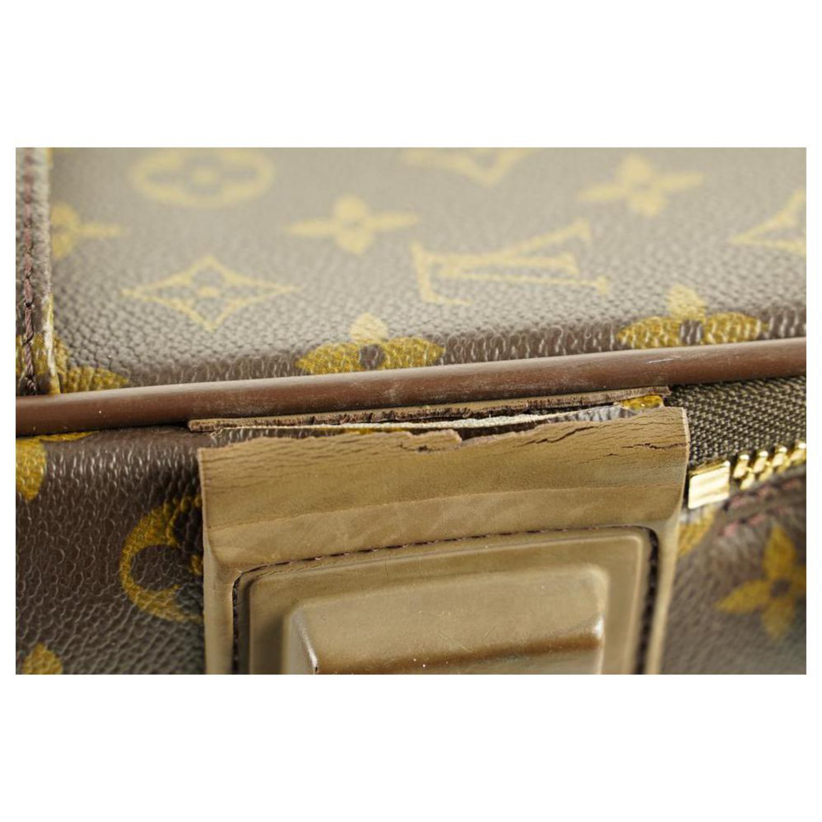 Louis Vuitton Carry-On Monogram Pegase 55 Rolling Luggage Trolley Suitcase  Leather ref.298678 - Joli Closet