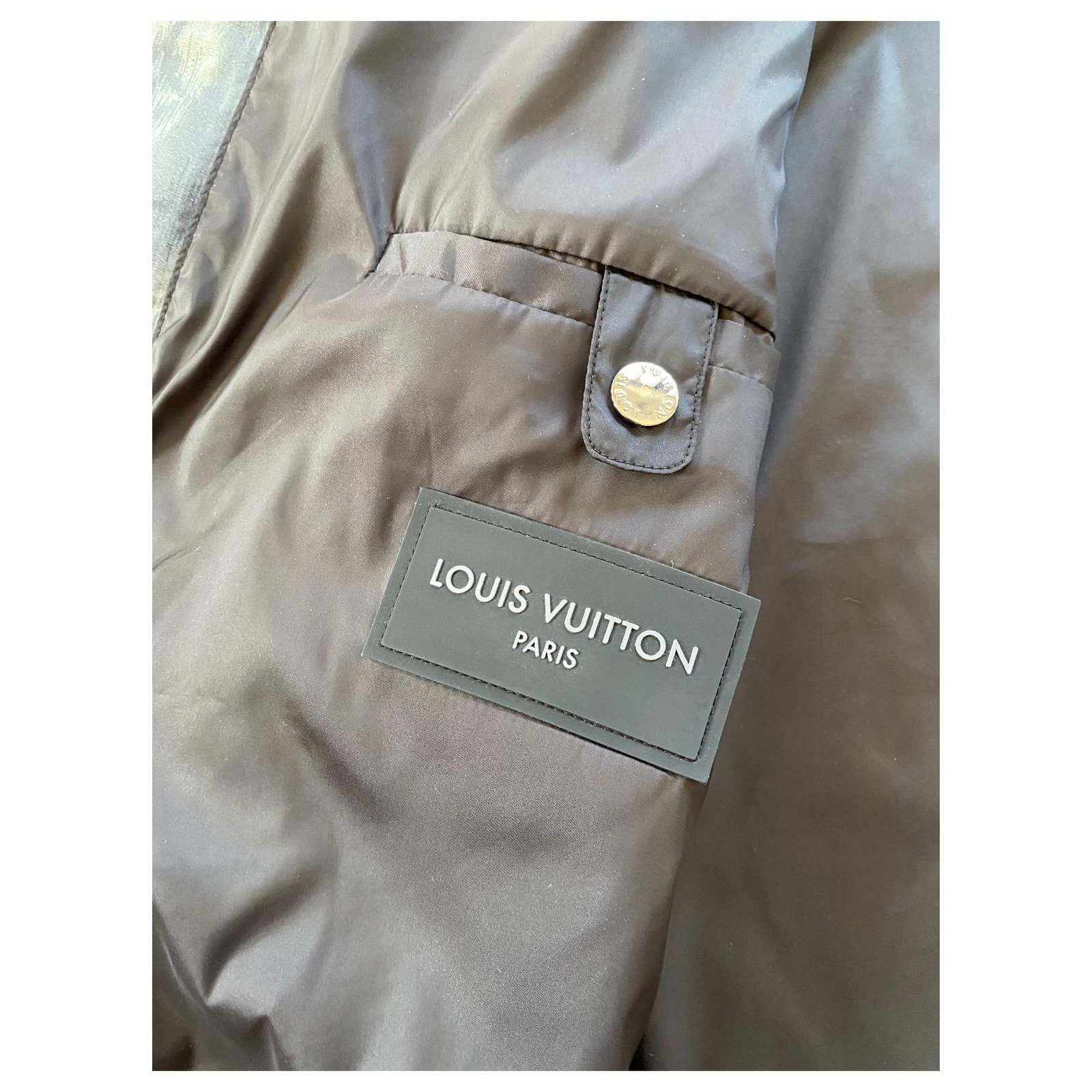 Louis Vuitton Men Coats Outerwear Khaki Synthetic ref.299016