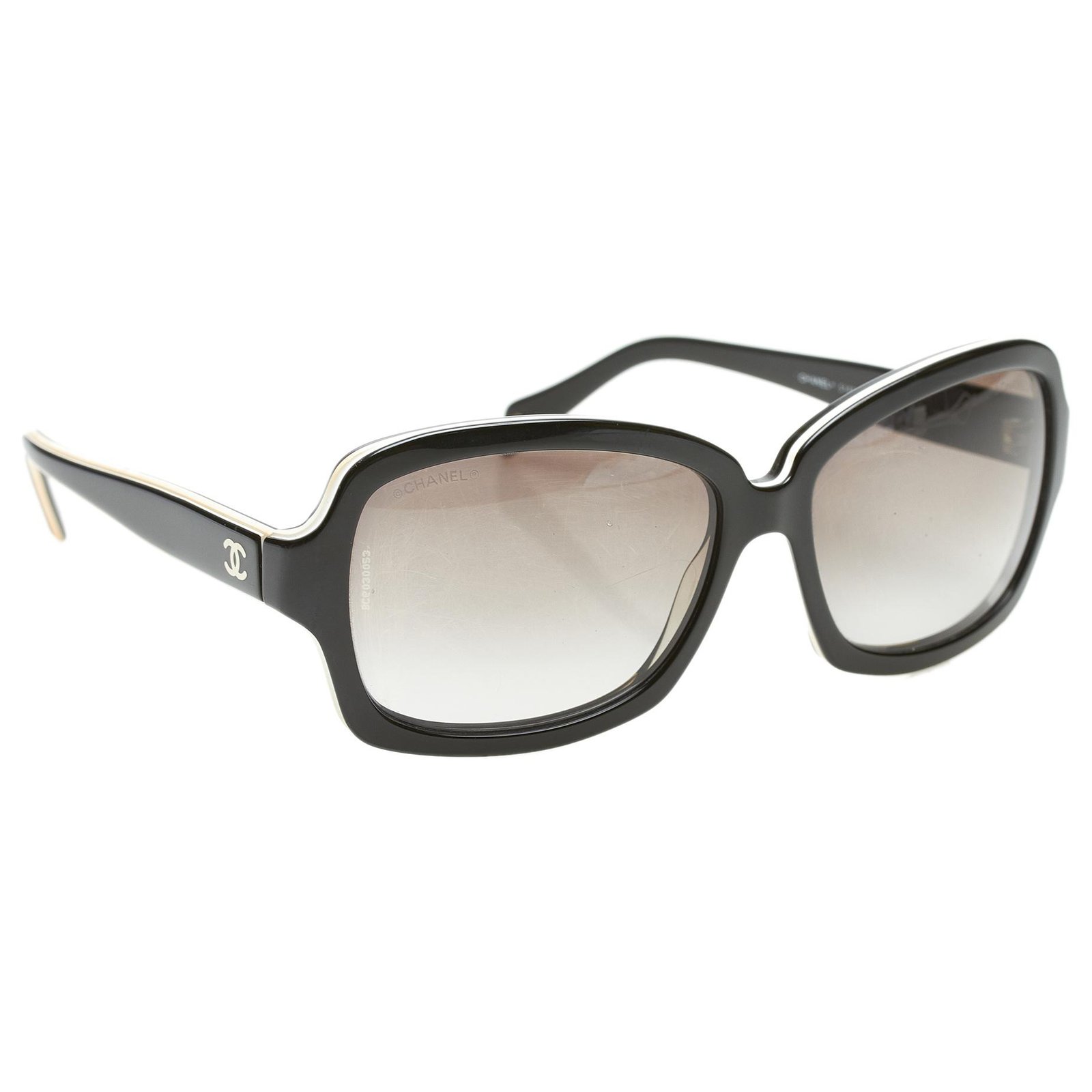 Chanel Black Round Tinted Sunglasses Plastic ref.303634 - Joli Closet