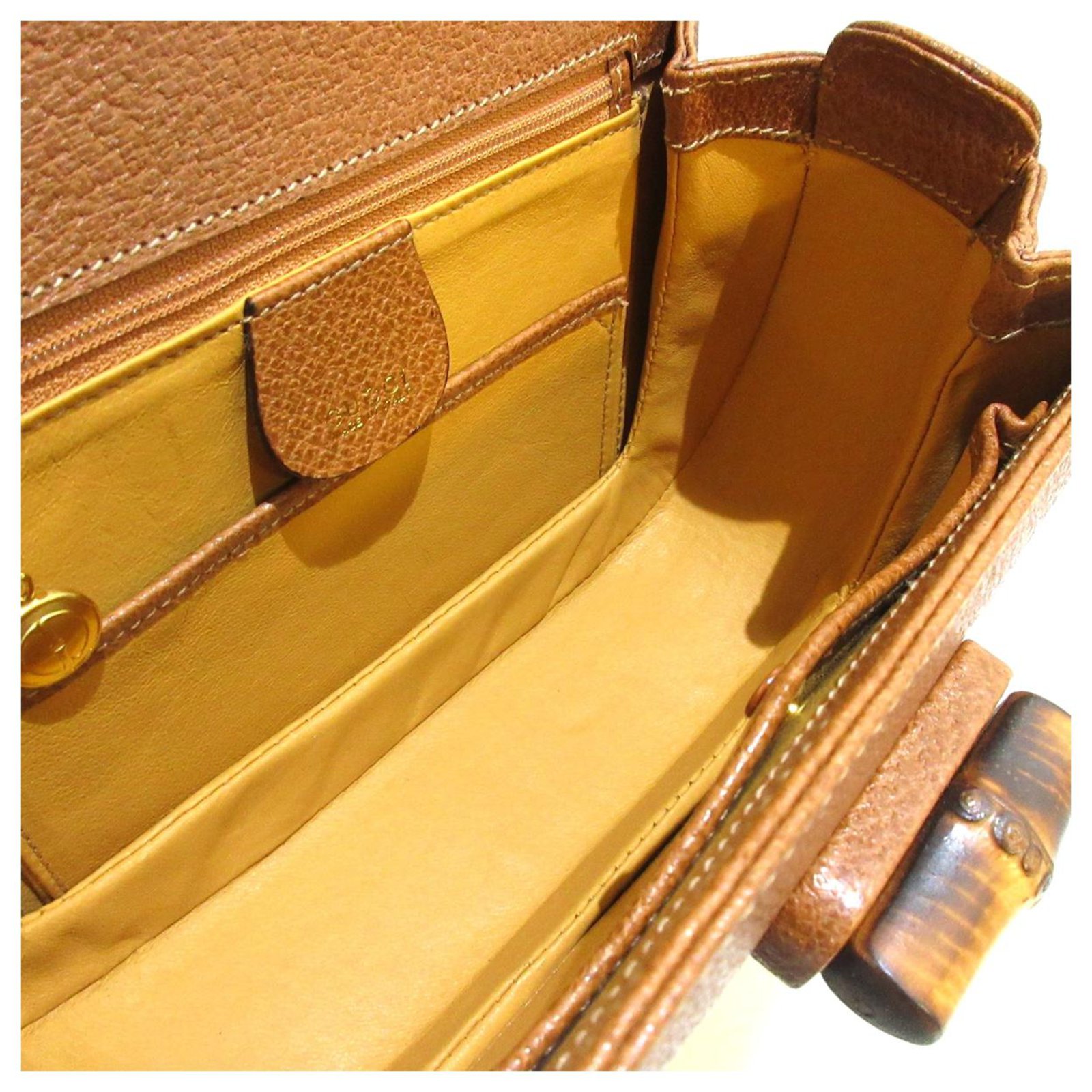 Gucci Bamboo Brown Leather ref.303911 - Joli Closet