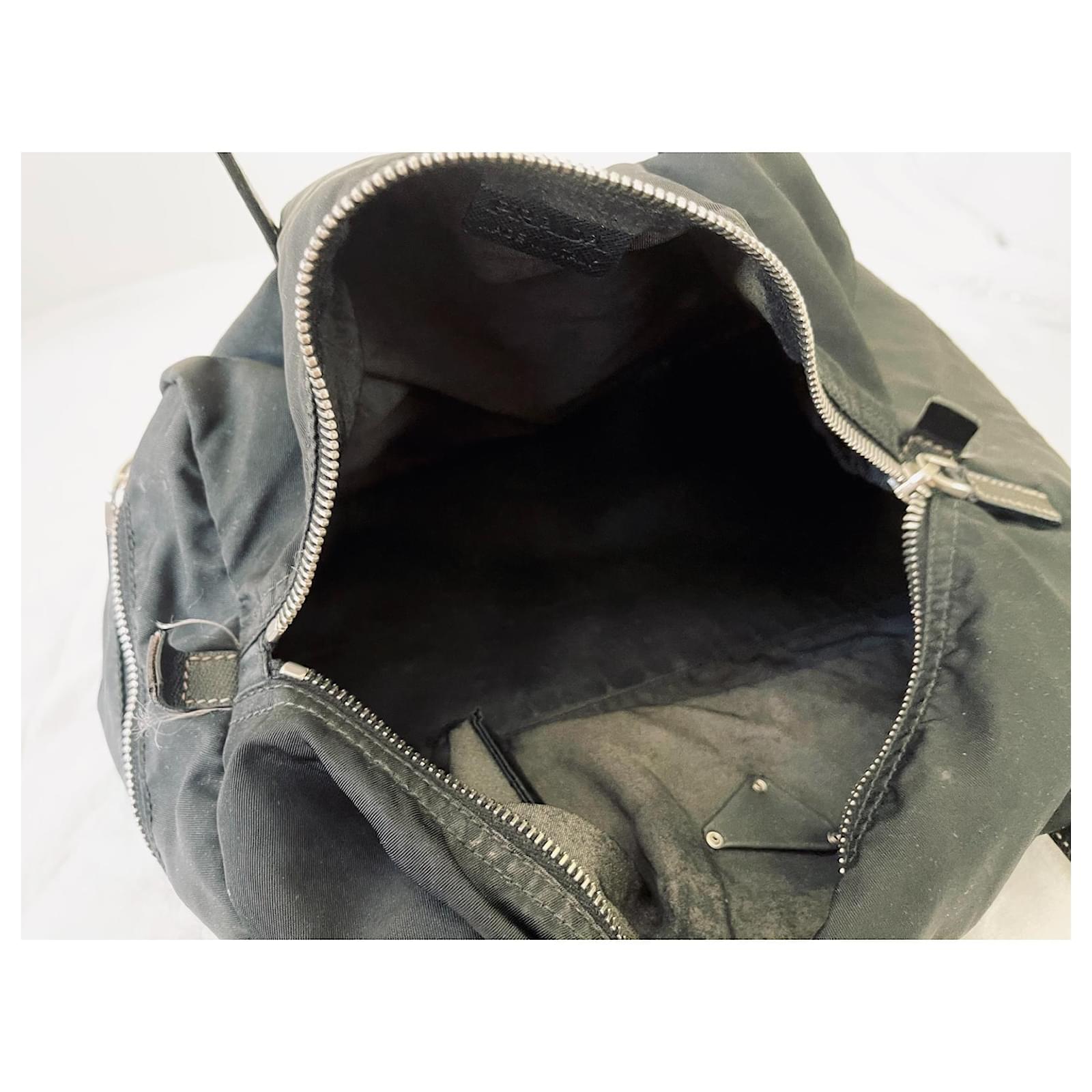 プラダバッグ￼ Prada Tessuto bowling bag Black Leather Nylon ref.306344