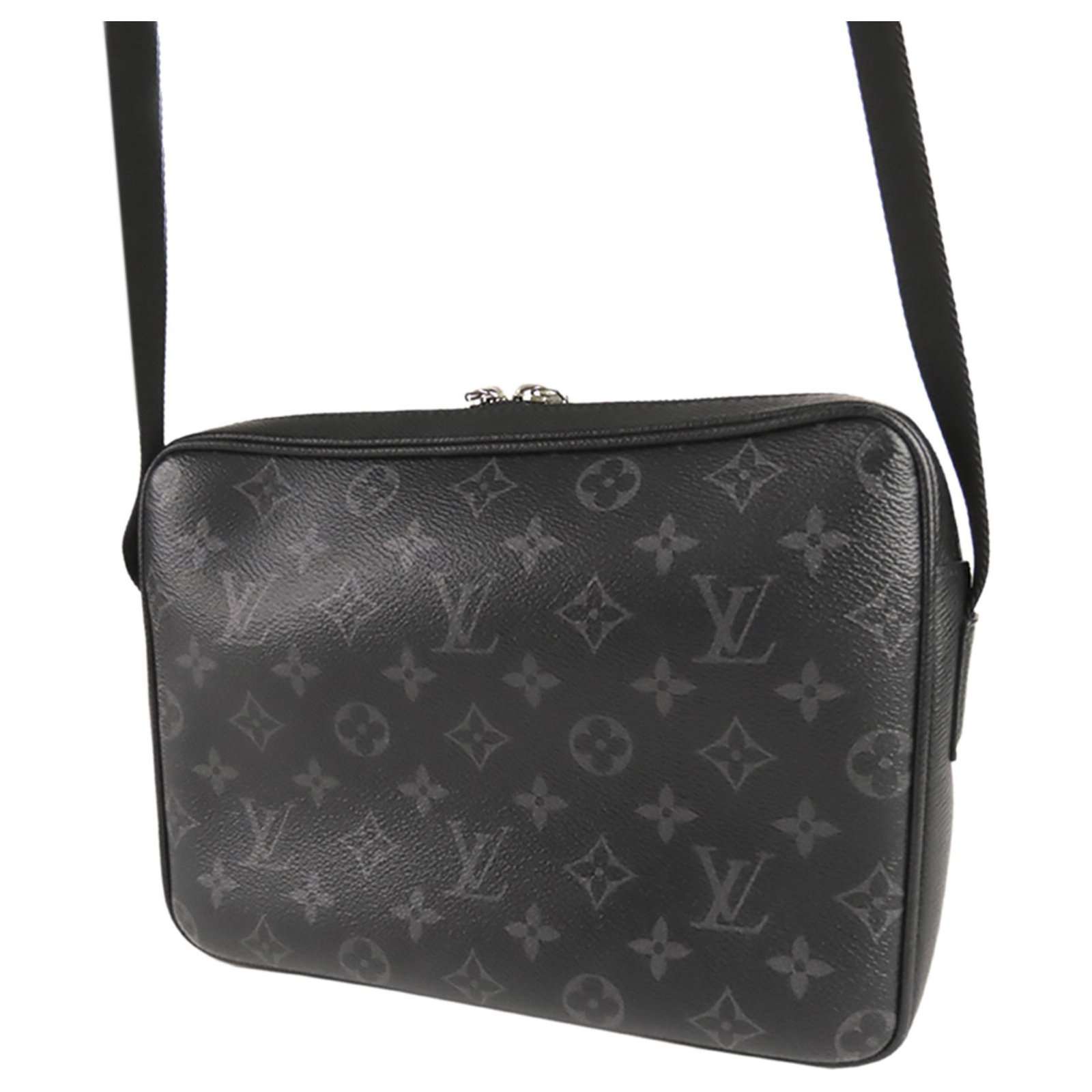 Louis Vuitton Black Monogram Eclipse Canvas and Taiga Leather Outdoor  Messenger Bag Louis Vuitton | The Luxury Closet