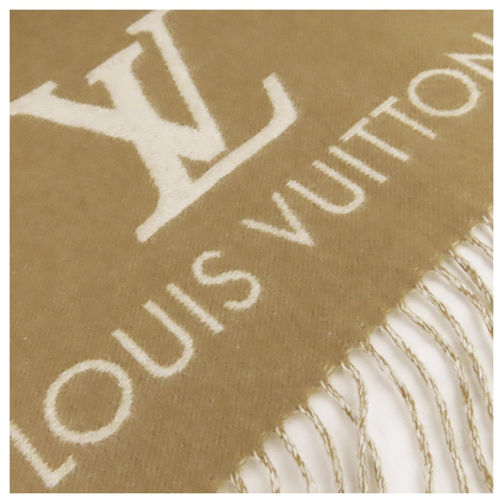 Louis Vuitton Brown Reykjavik Cashmere Scarf White Light brown Cloth  ref.308840 - Joli Closet