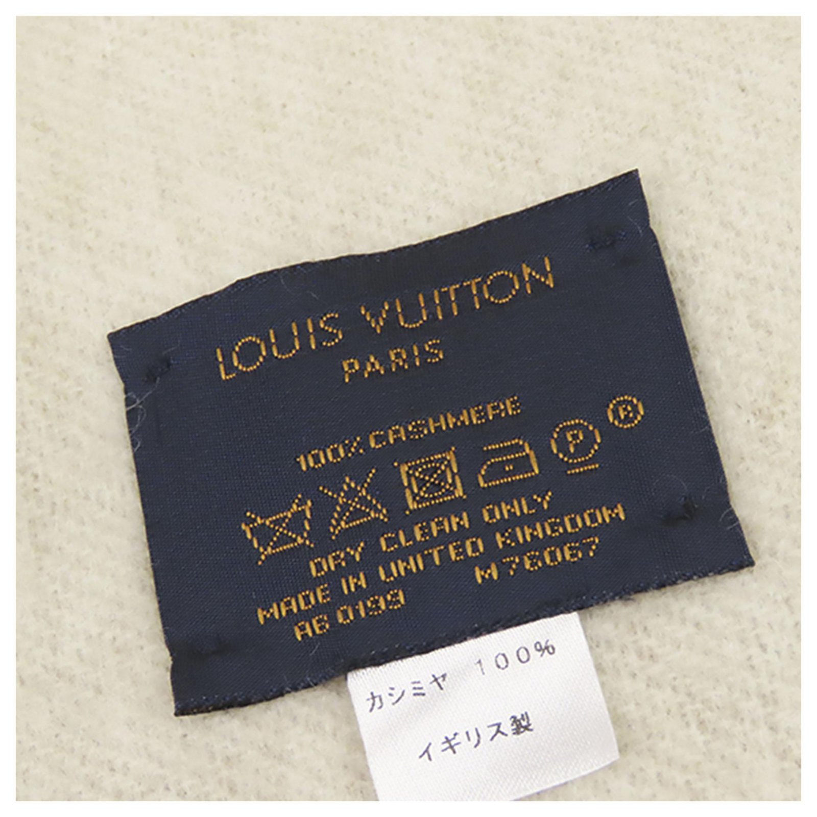 Louis Vuitton M76067 Reykjavik Scarf , Beige, One Size