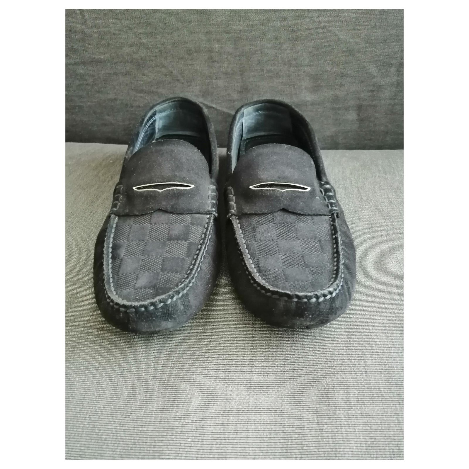 Louis Vuitton Loafers Slip ons Navy blue Leather ref.308955 - Joli Closet