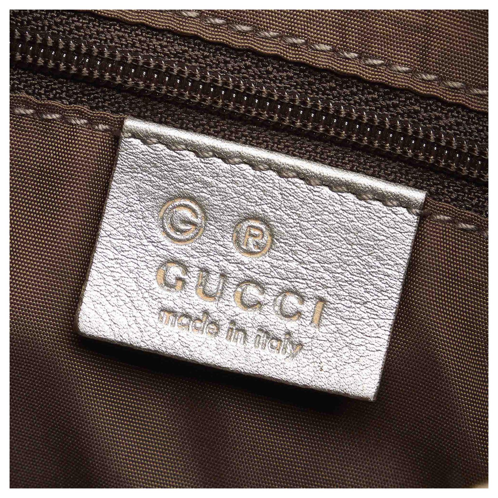 Gucci Silver Guccissima Shoulder Bag Silvery Leather Pony-style calfskin  ref.309461 - Joli Closet