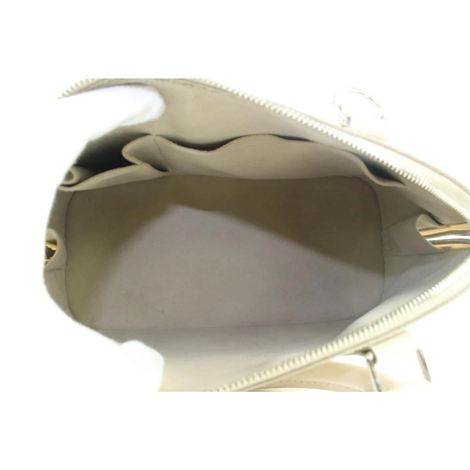 Louis Vuitton White Epi Leather Ivoy Alma PM NM Bag ref.310657