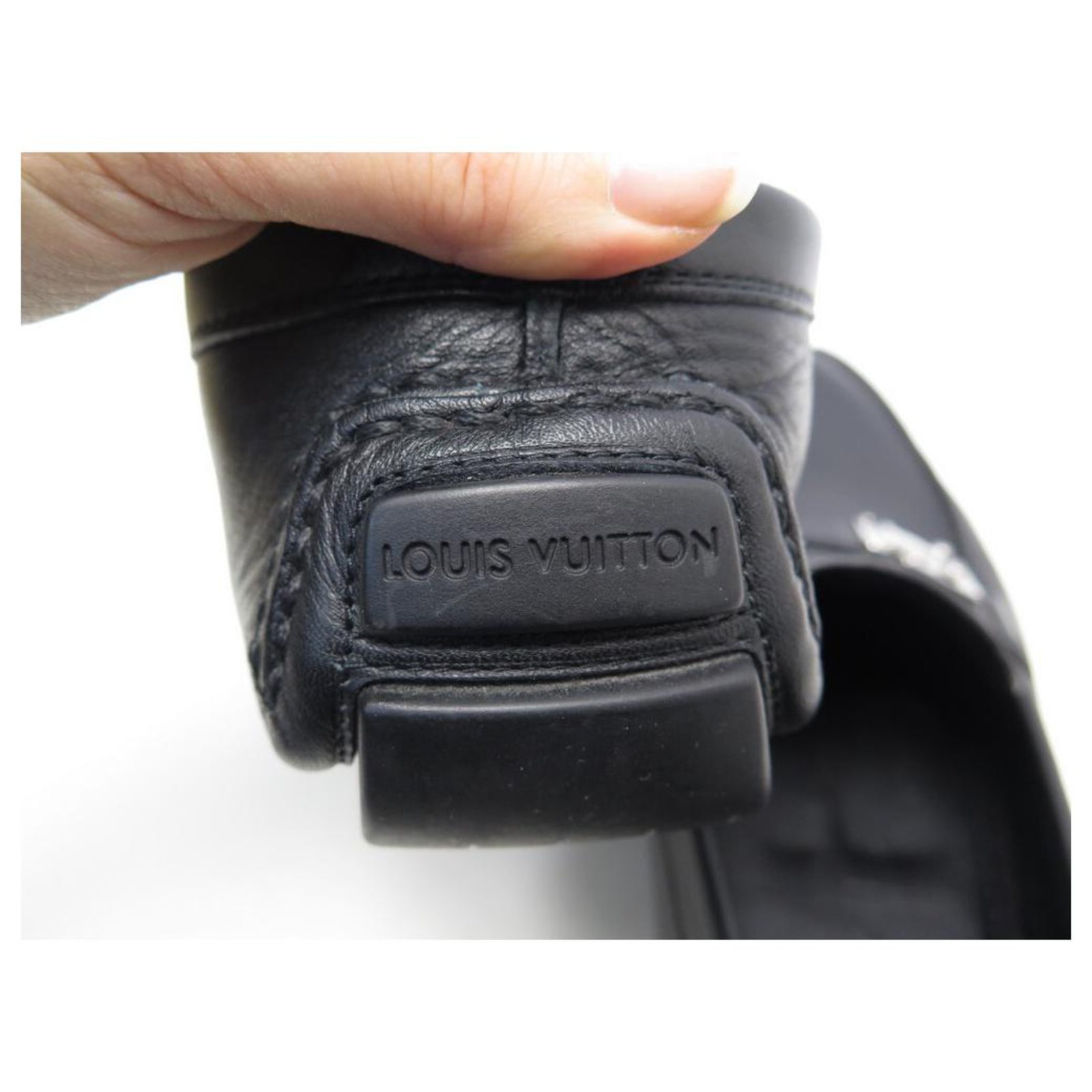 NEW LOUIS VUITTON LOAFERS 9 43 SMALL TRUNK CLASP LOAFERS Black Leather  ref.311147 - Joli Closet