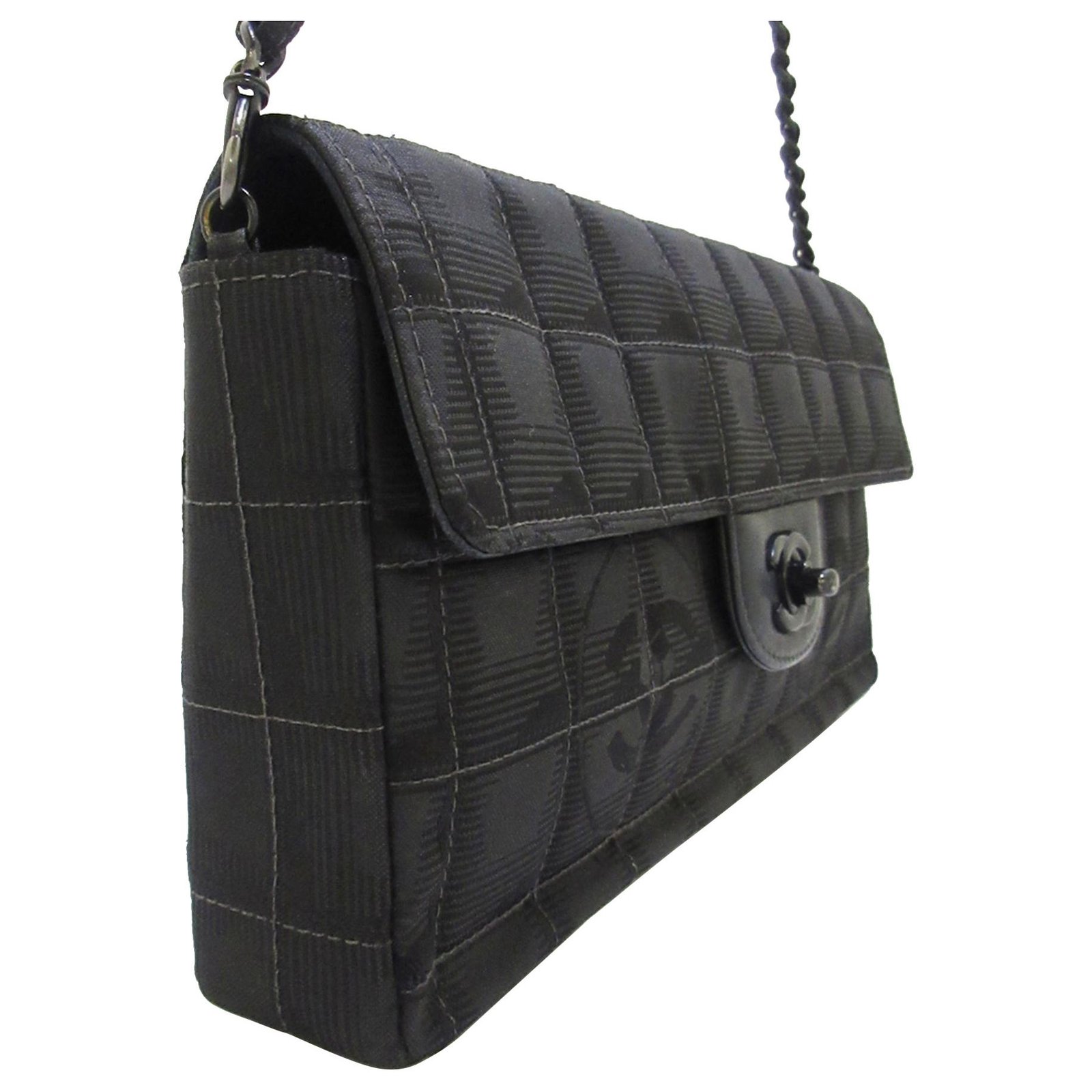 Chanel Black New Travel Line East West Nylon Flap Bag Metal Cloth  ref.313967 - Joli Closet