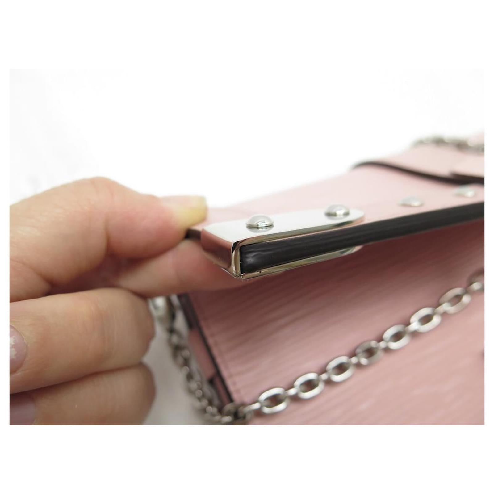 NEU LOUIS VUITTON TRUNK CHAIN WALLET M HANDTASCHE67508 