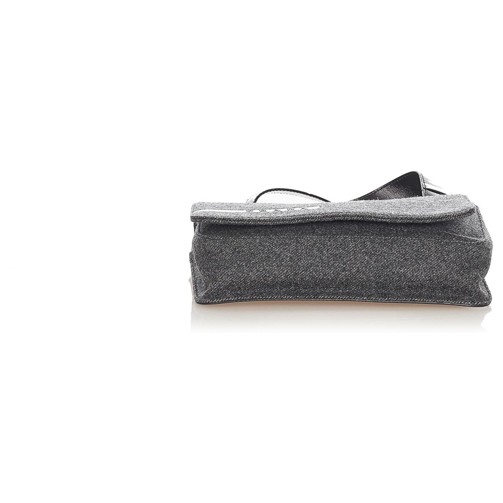 Prada Gray Denim Pattina Shoulder Bag Grey Leather Pony-style calfskin  Cloth ref.204723 - Joli Closet