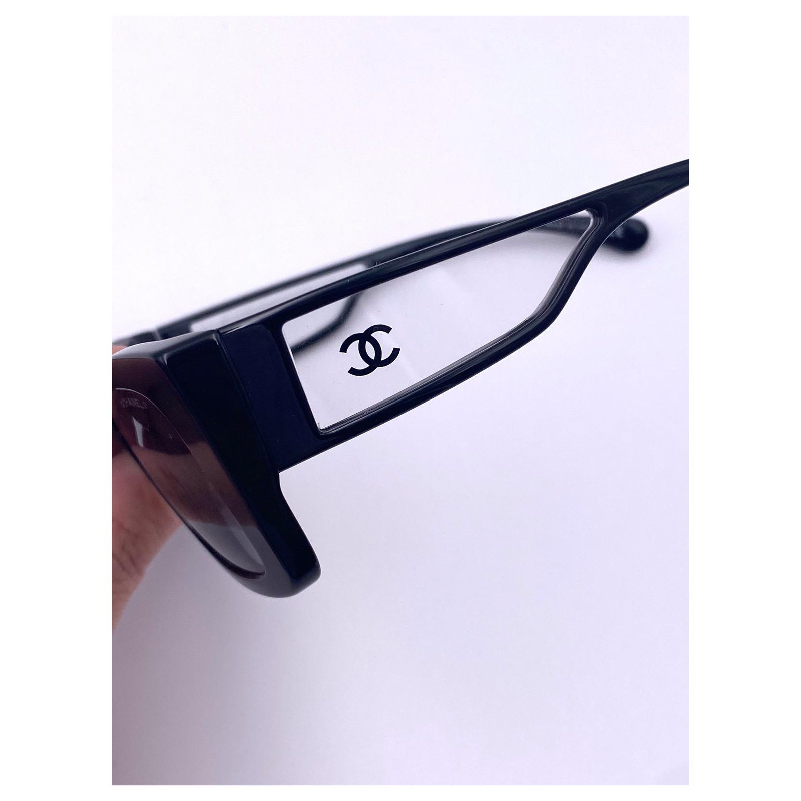 Chanel rectangular sunglasses Black Acetate ref.318772 - Joli Closet