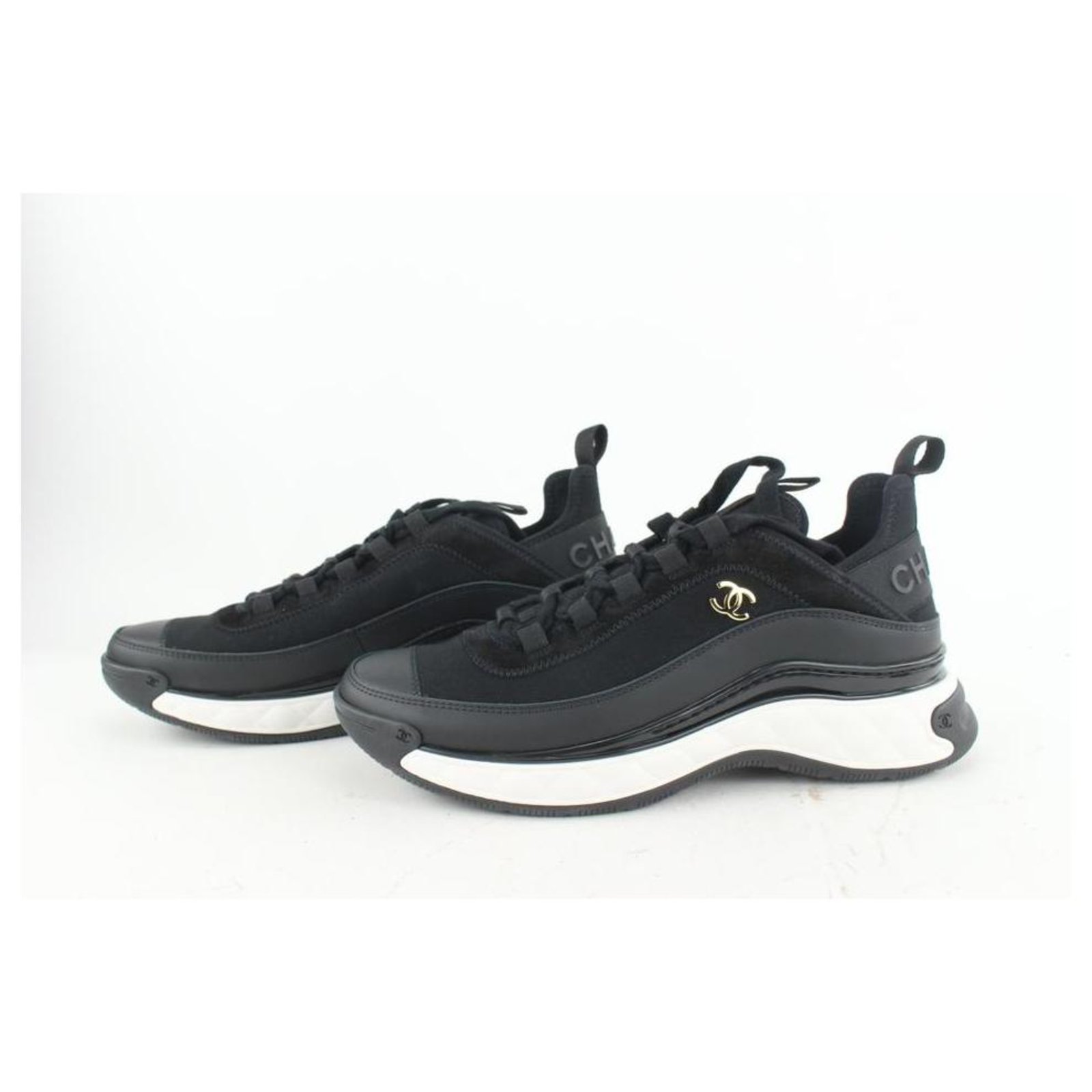 chanel cc mixed fibers black bubble sneaker