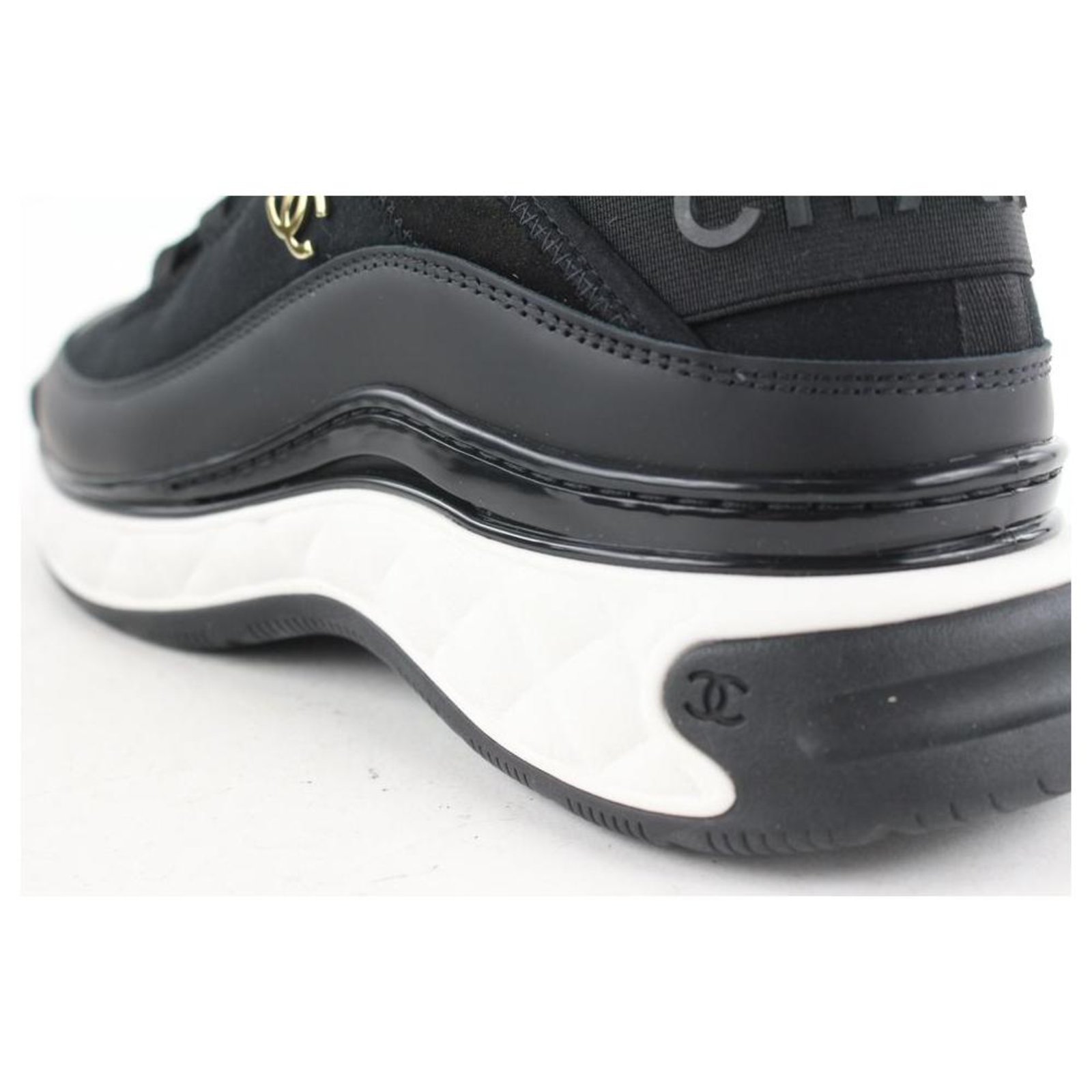 CHANEL Velvet Calfskin Mixed Fibers CC Sneakers 39 Black 1279995