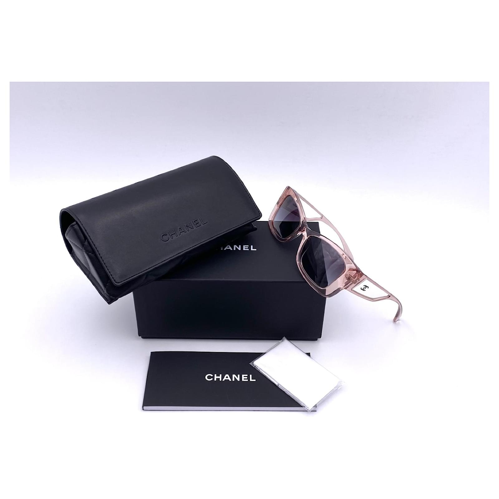 Chanel, Pink rectangular Chanel sunglasses 2021 Acetate ref.319115 ...