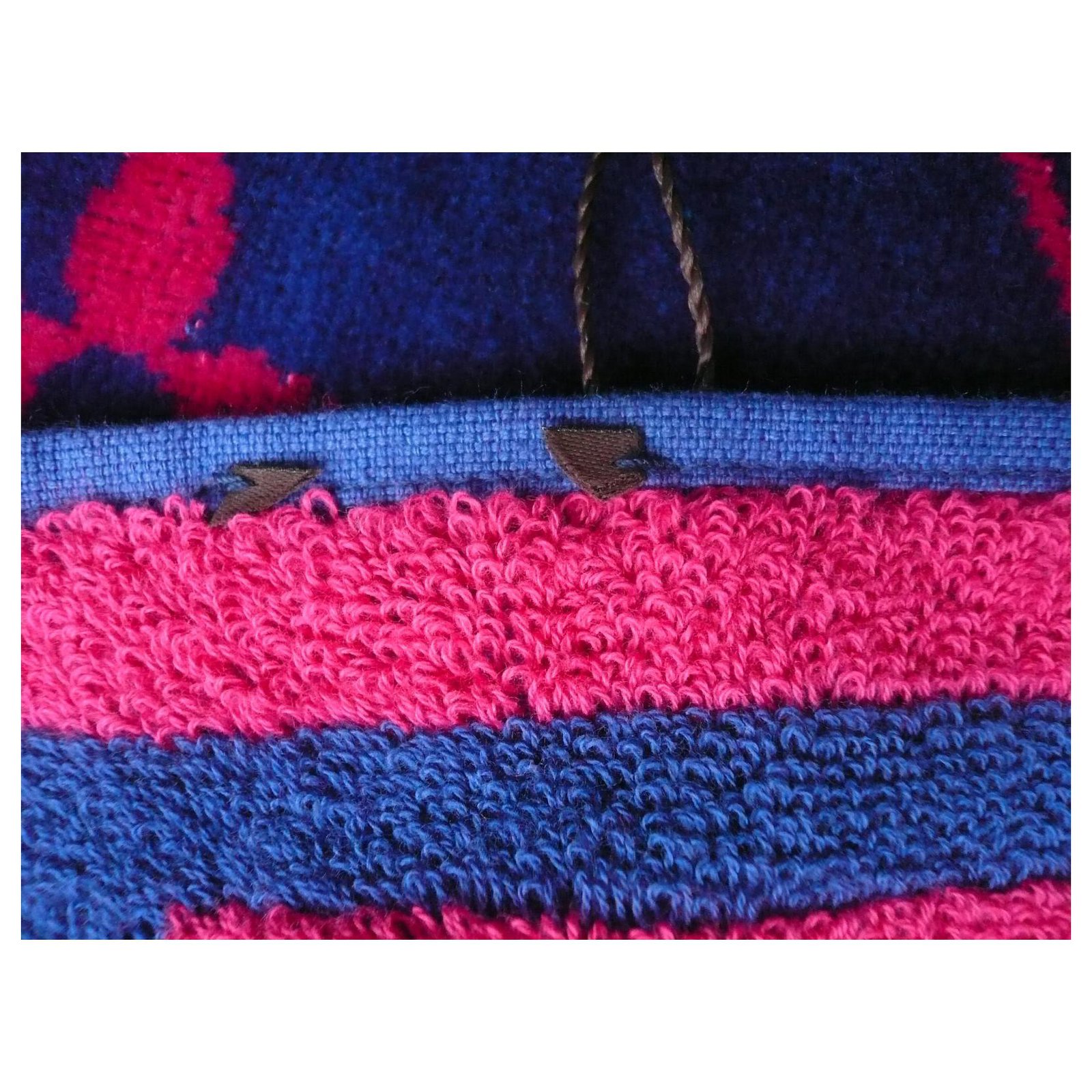 LOUIS VUITTON Beach towel MONOGRAM NEW Pink Blue Cotton ref.320056