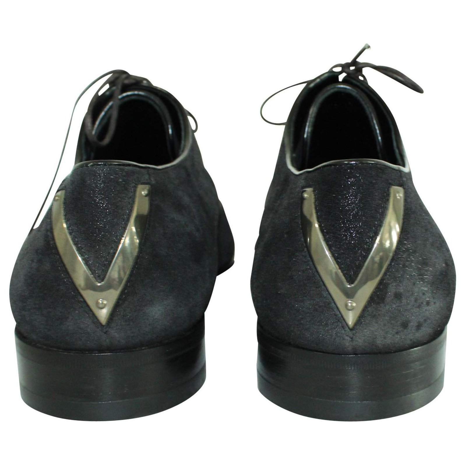 Louis Vuitton Black Shinny Pointed Toe Lace Up Shoes Leather ref.320576 -  Joli Closet