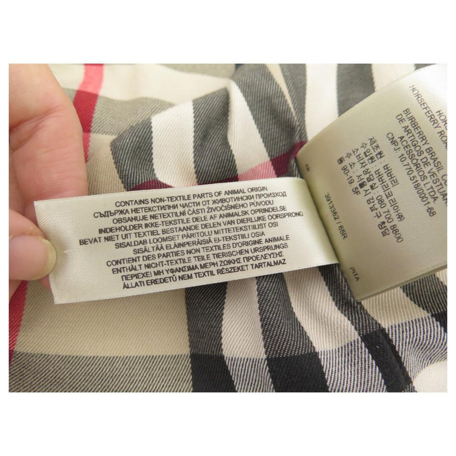 Burberry etiqueta 90 best sale