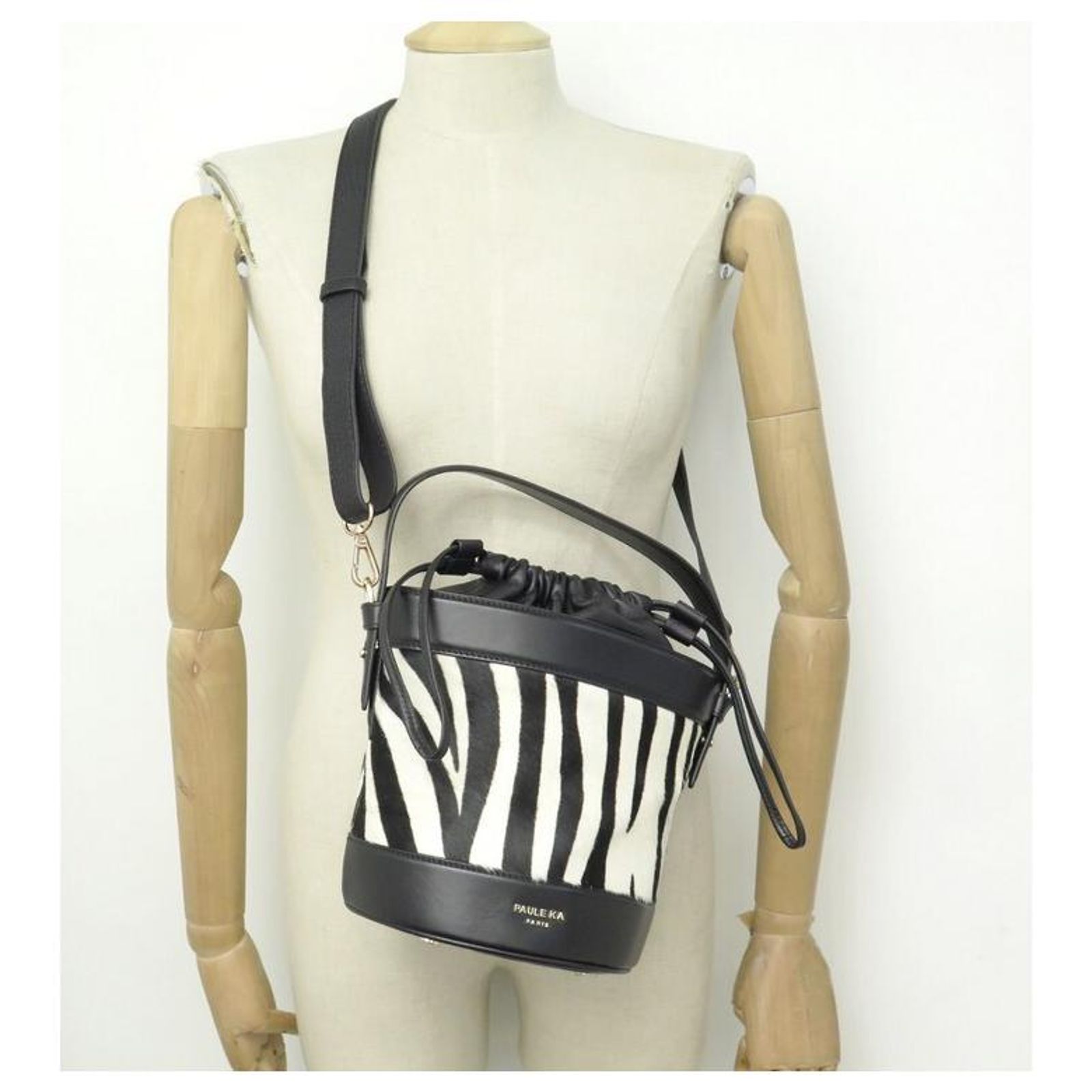 Sac Seau Paule Ka En Cuir Et Coton - Couleur Marine Et Blanc, Occasion Très Bon état