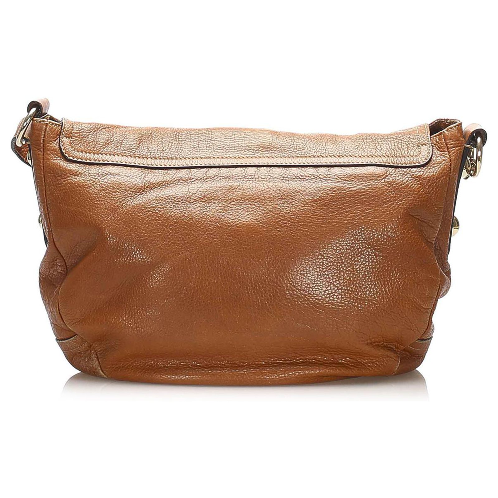 Sac bandoulière en cuir imprimé marron foncé Louis Vuitton, €422, farfetch.com