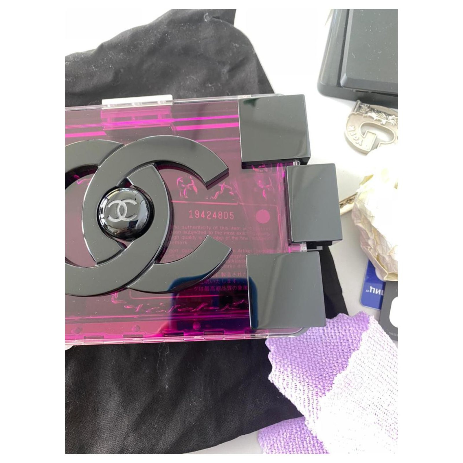 Chanel Clutch Lego Boy Plexiglass Brick Black Pink Purple Plastic Cross  Body Bag ref.322215 - Joli Closet