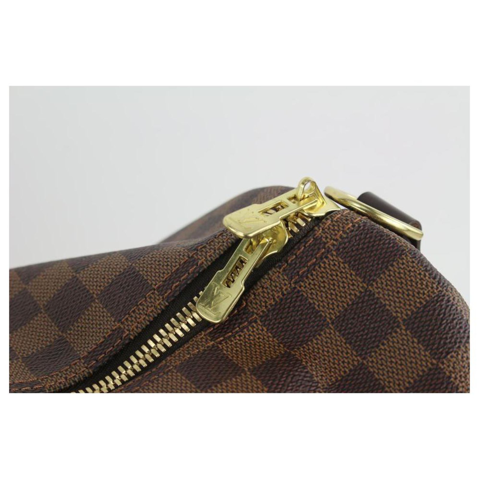Louis Vuitton Damier Ebene Keepall Bandouliere 55 Duffle Bag with Strap  Leather ref.322375 - Joli Closet