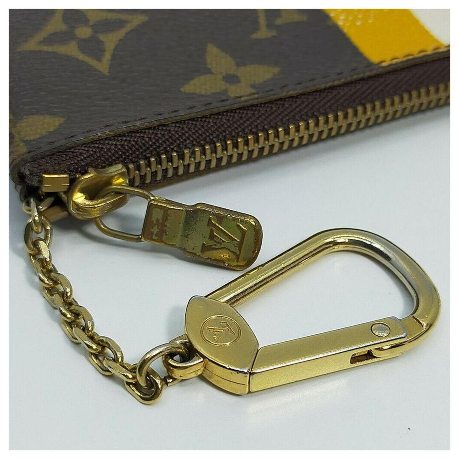 Louis Vuitton Bell Boy Groom Yellow Monogram Key Pouch Pochette Cles  Keychain 863369