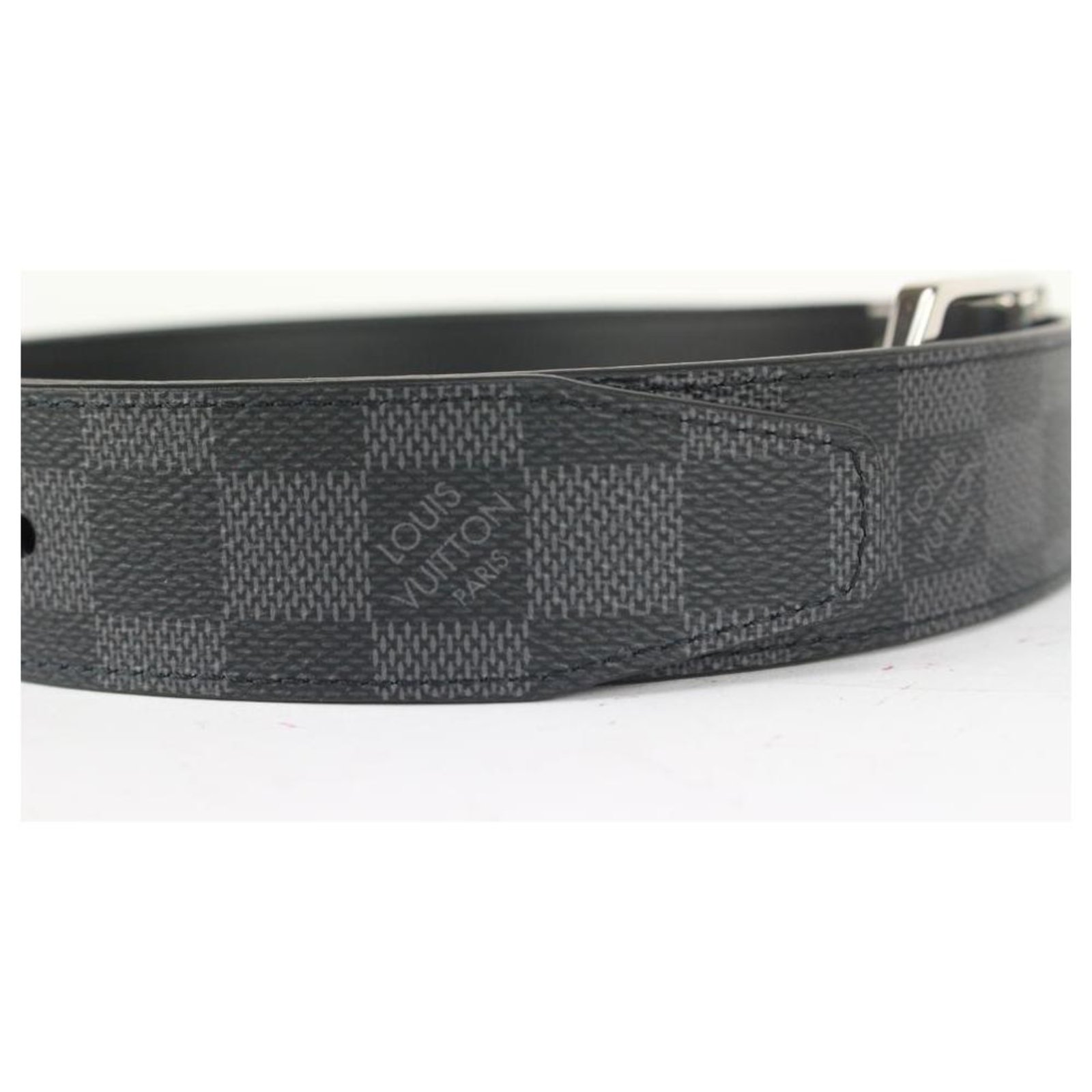 Louis Vuitton Slender 35mm Reversible Belt, Men's Fashion, Watches