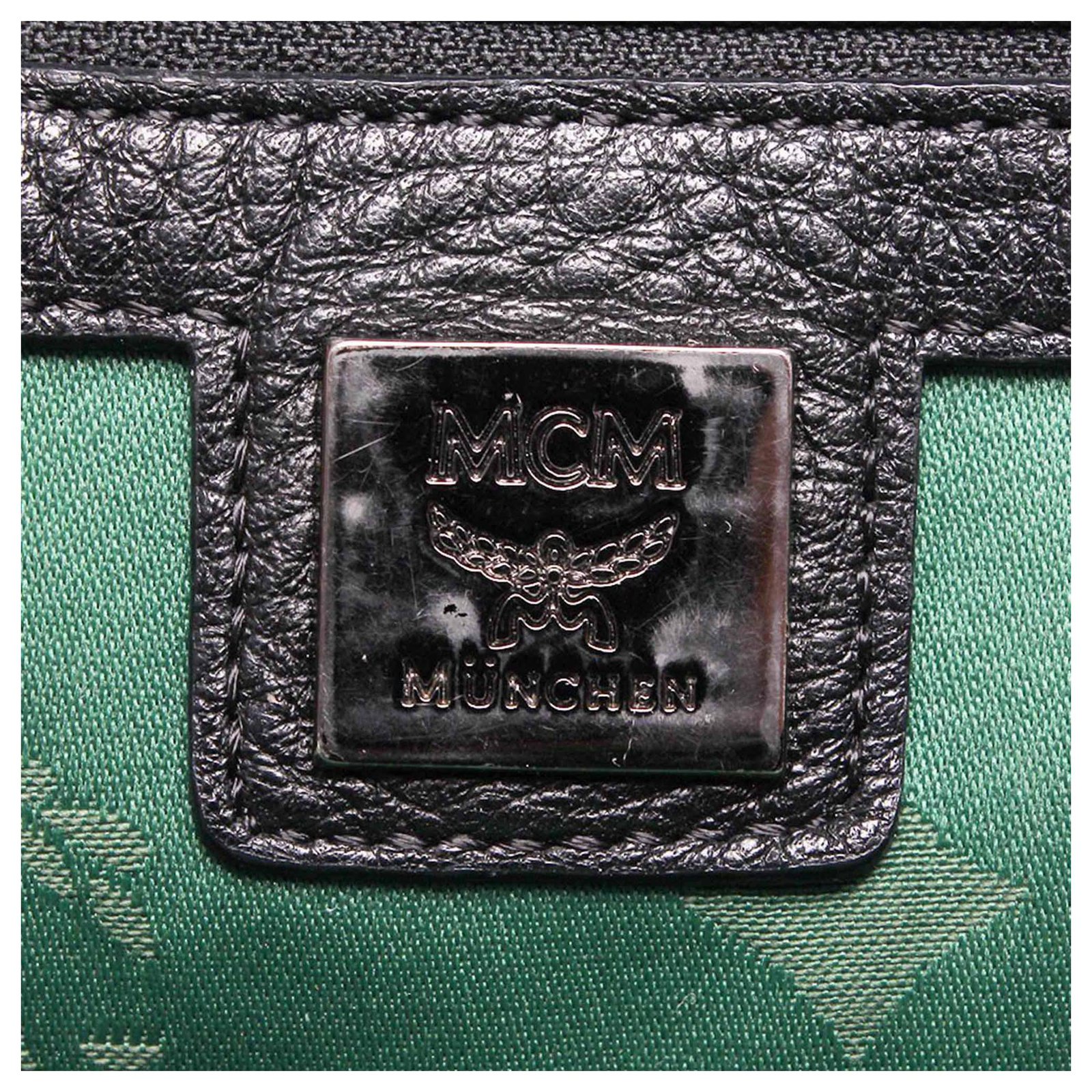 Leather backpack MCM Green in Leather - 23331871