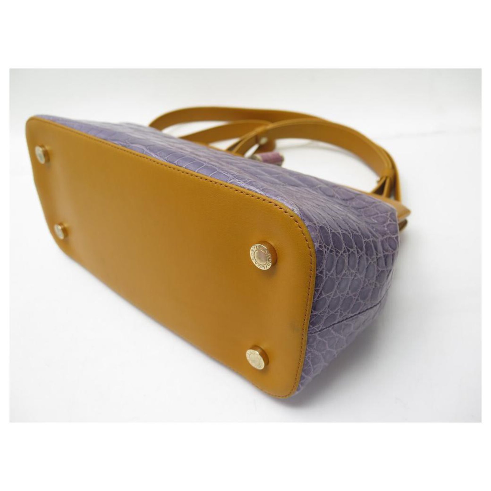 ISABELLA ROSSELLINI BULGARI HANDBAG 35568 IN LEATHER ALLIGATOR HAND BAG  Purple Exotic leather ref.328668 - Joli Closet