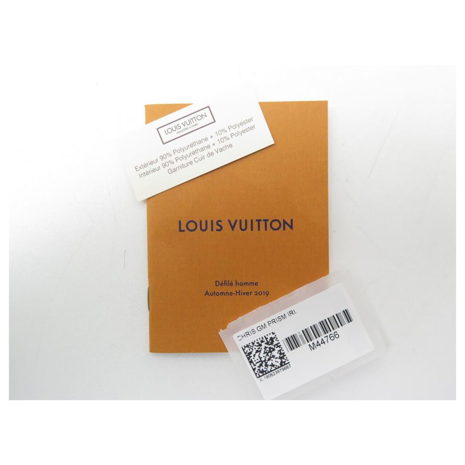 Il nuovo zaino firmato Louis Vuitton costa 10,000$, ma puoi dormirci dentro!