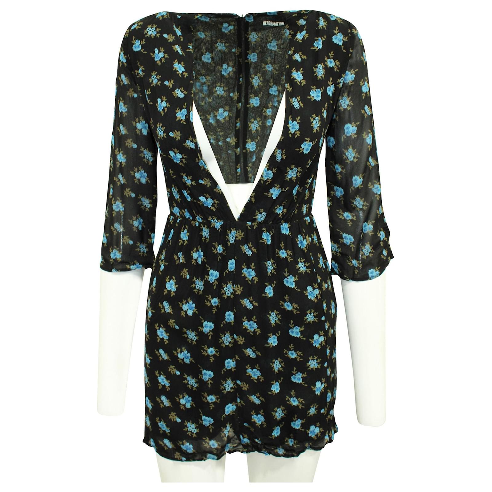 Reformation Blue Floral Print Long Sleeve Dress Viscose Cellulose fibre  ref.JC330598 (Sold) - Joli Closet