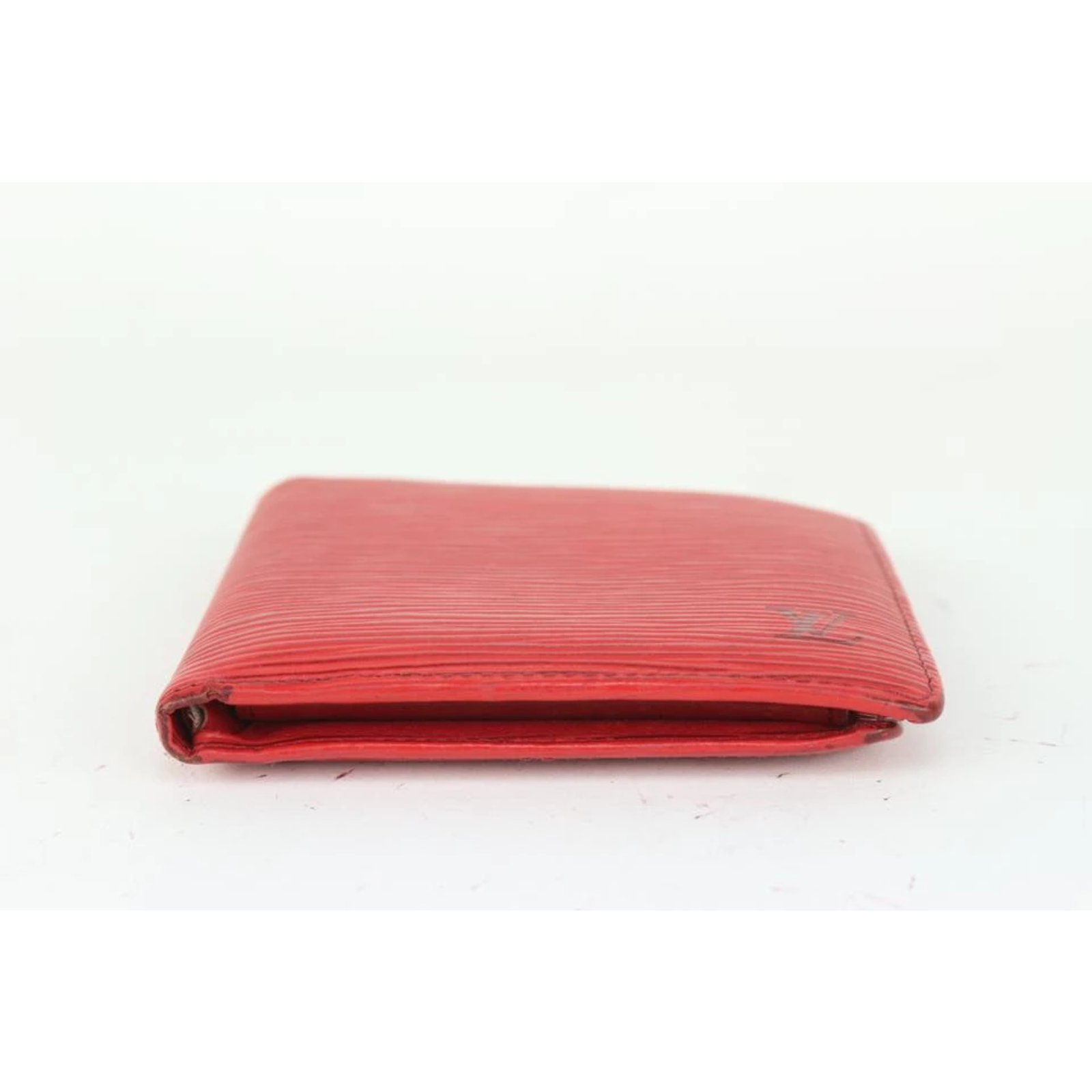 Buy Louis Philippe Men Croc-Embossed Bi-Fold Wallet at Redfynd