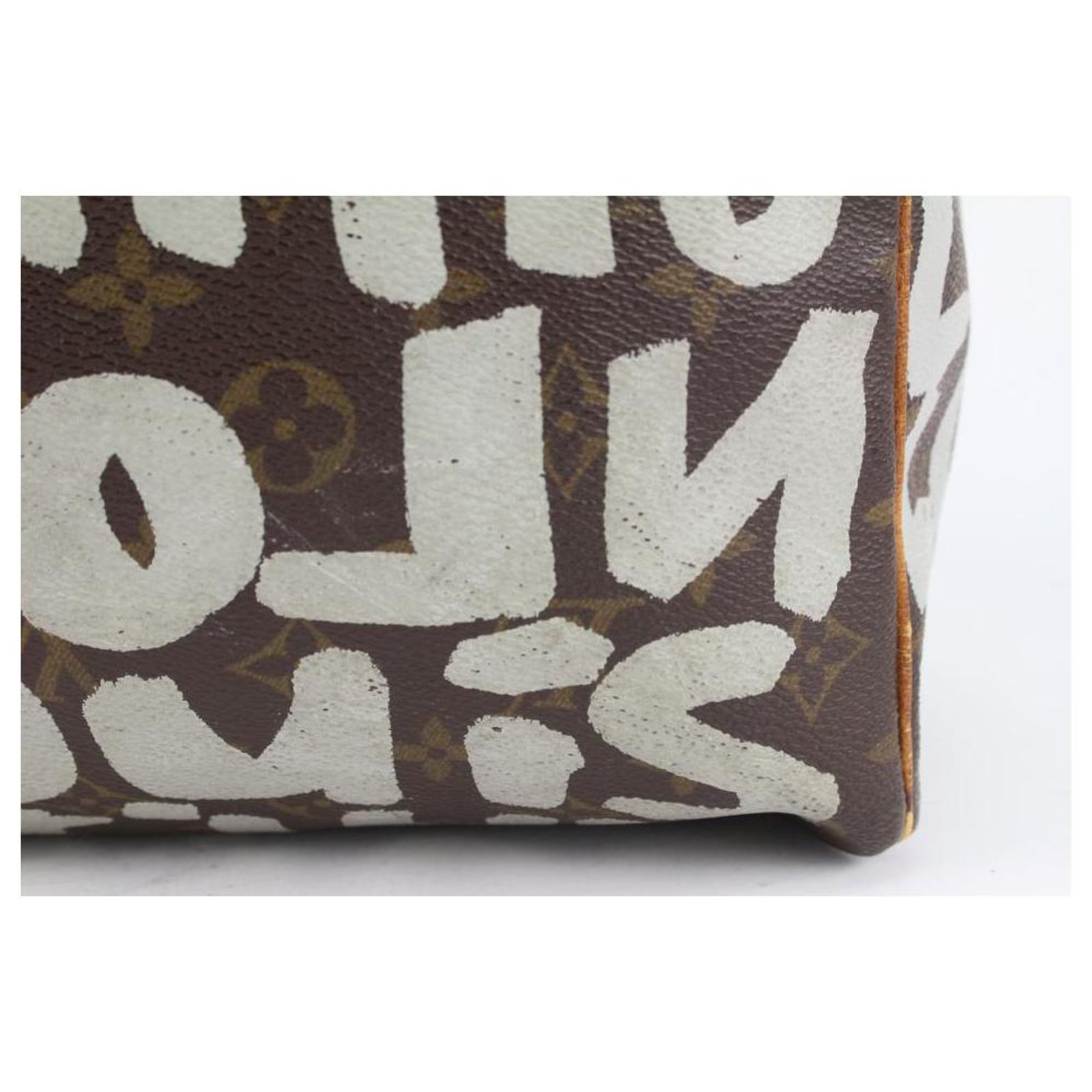 Louis Vuitton Stephen Sprouse Monogram Graffiti Keepall 50 Duffle Bag Grey  Leather ref.330763 - Joli Closet