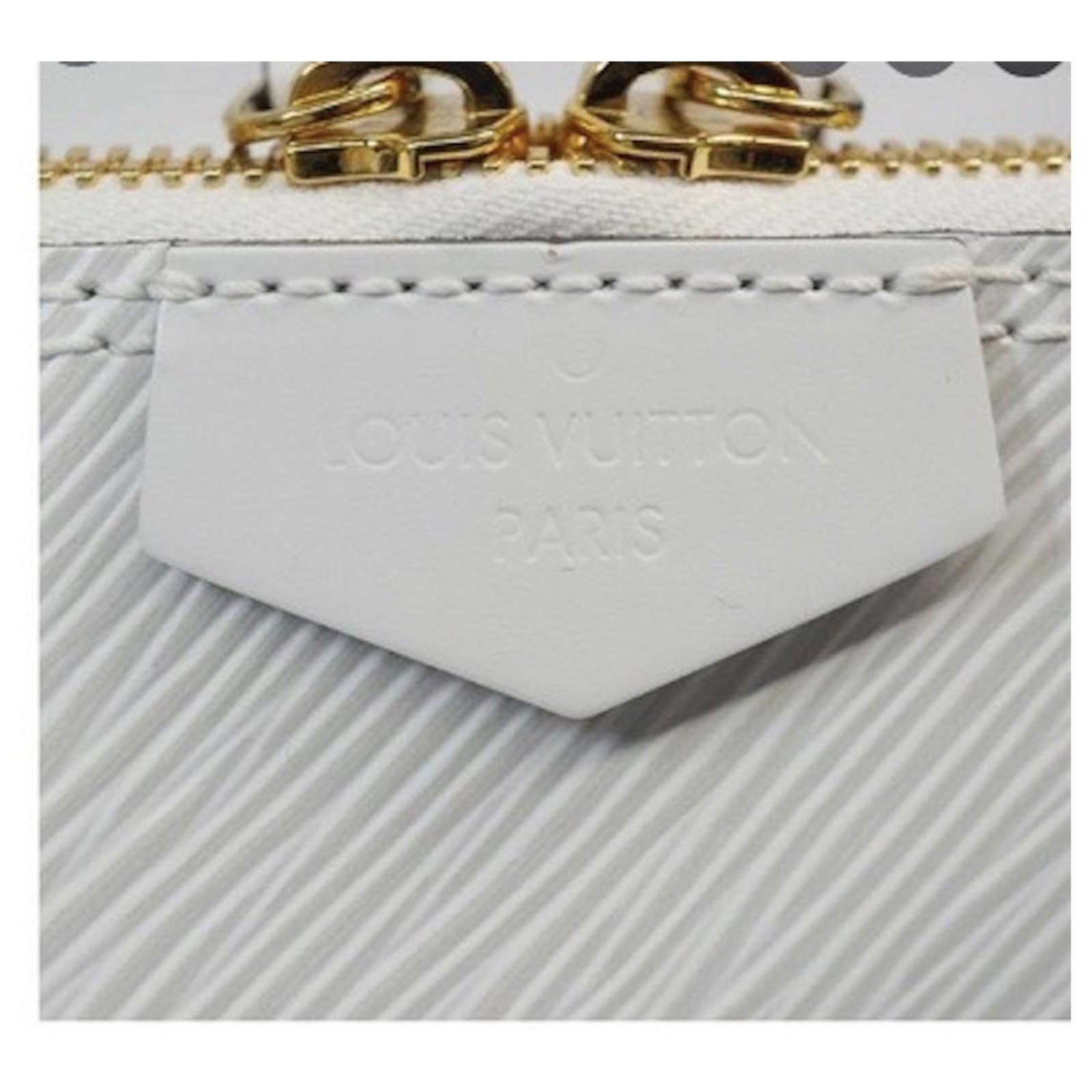 LOUIS VUITTON Mini Alma bag white epis leather ref.331805 - Joli Closet