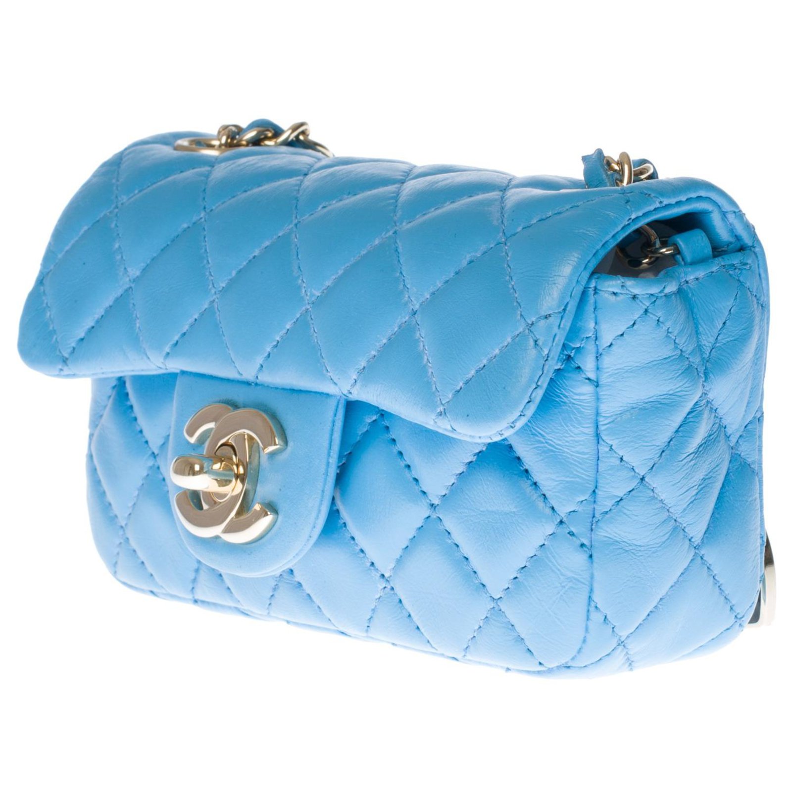 Timeless Splendid and highly sought after Chanel Valentine Mini Charms Flap  bag in turquoise blue quilted leather, shoulder strap in silver metal  ref.332795 - Joli Closet